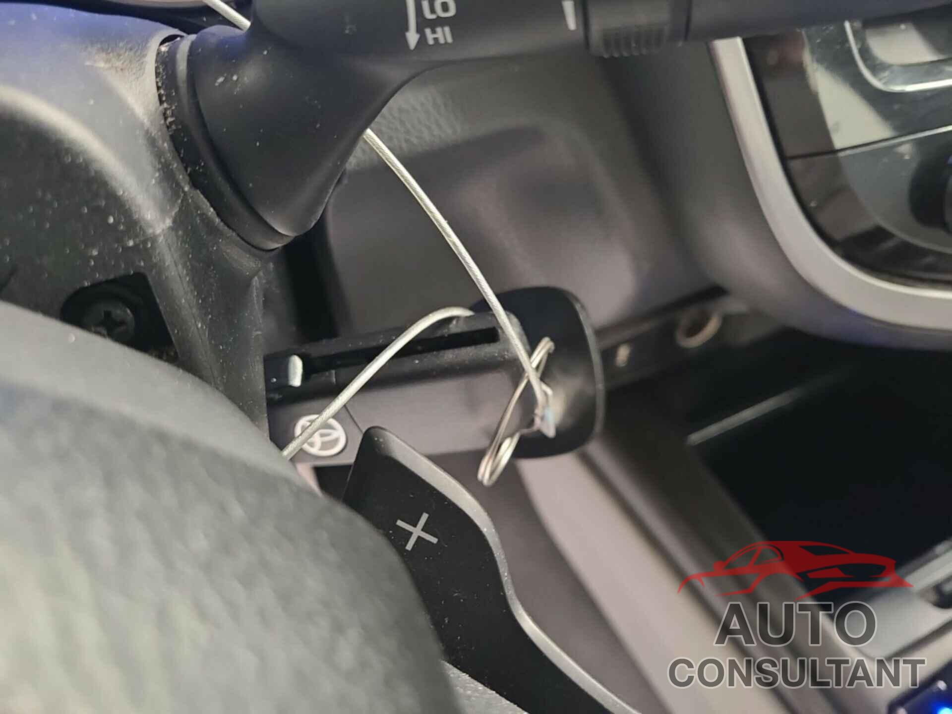 TOYOTA CAMRY 2021 - 4T1G11AK2MU471465