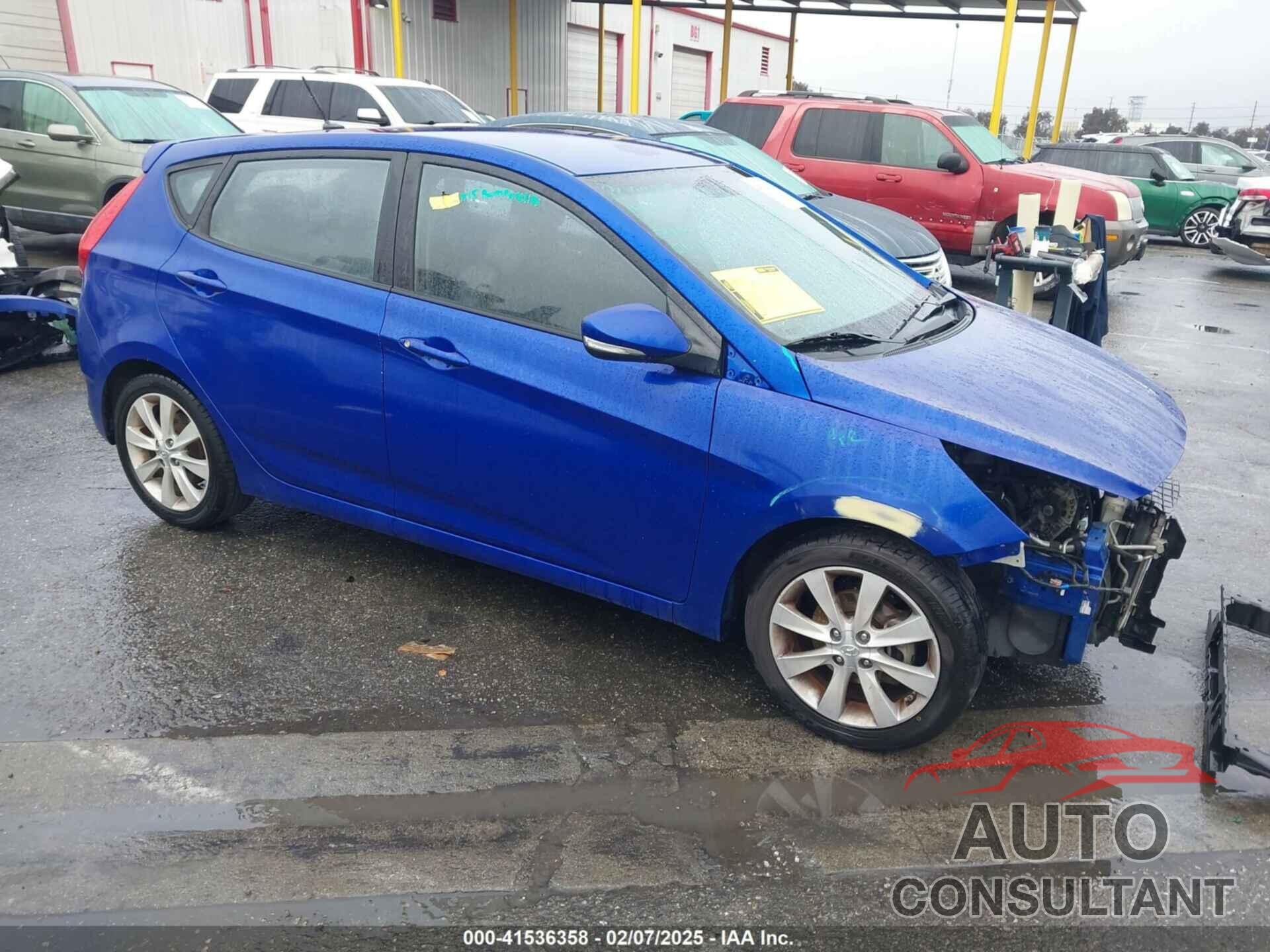 HYUNDAI ACCENT 2013 - KMHCU5AE7DU091027