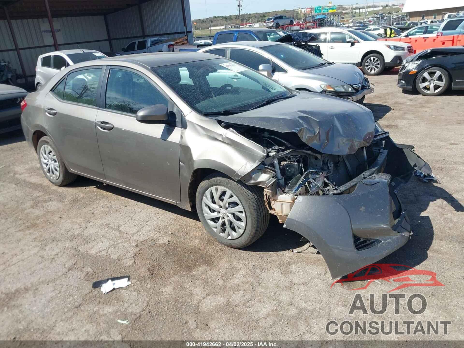 TOYOTA COROLLA 2017 - 5YFBURHE3HP627021