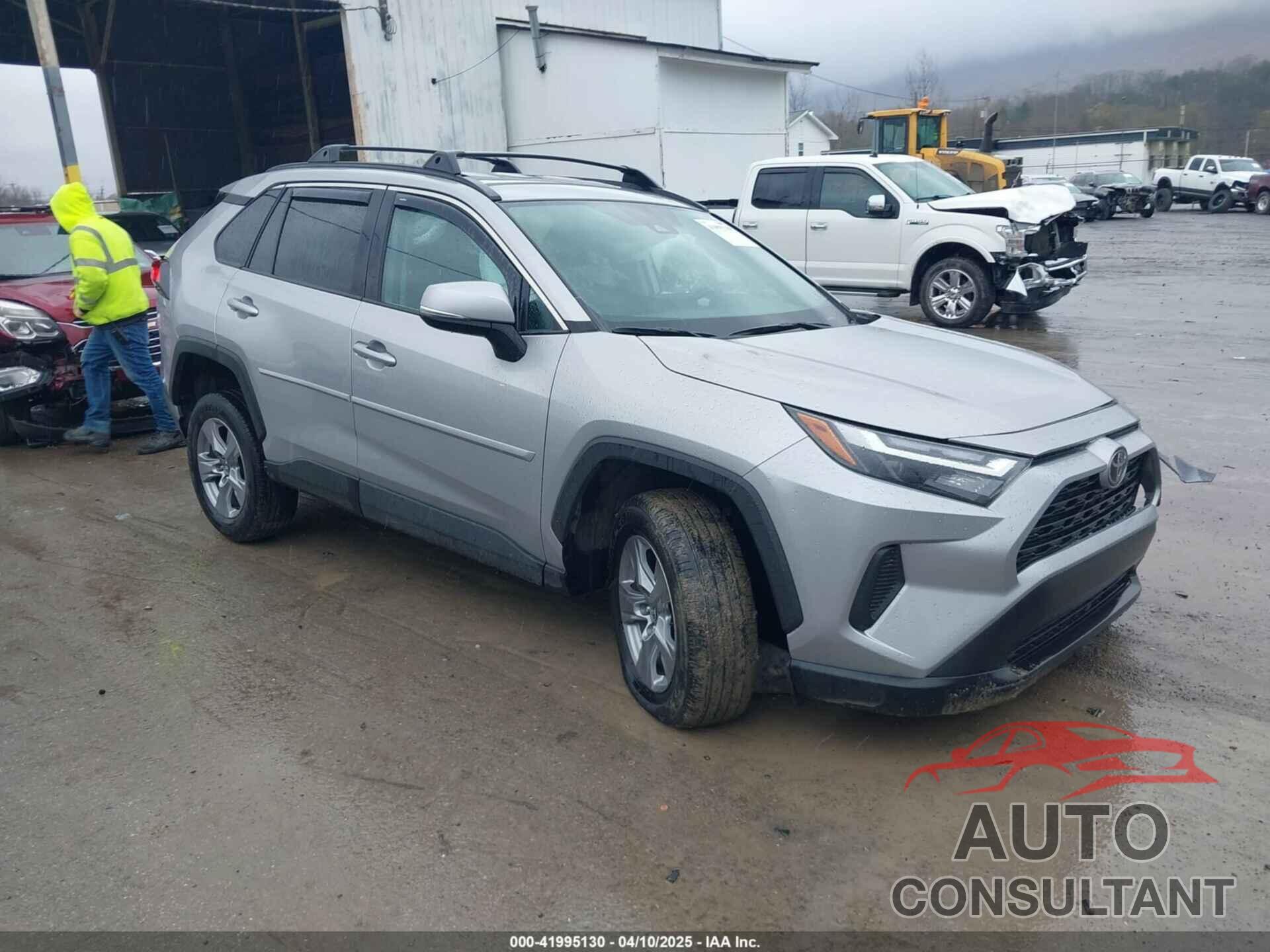 TOYOTA RAV4 2022 - 2T3P1RFV5NC273930