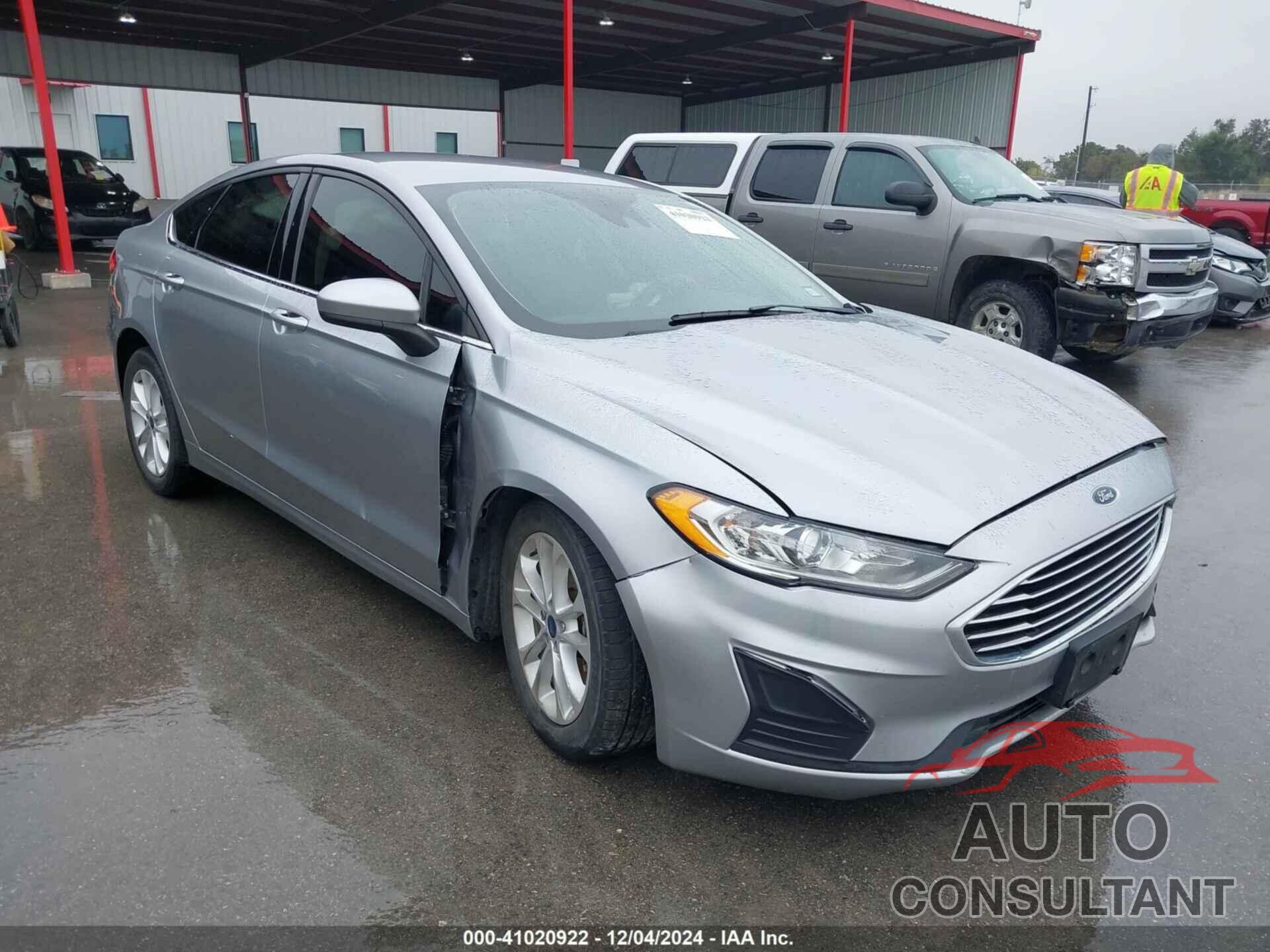 FORD FUSION 2020 - 3FA6P0HD0LR245033