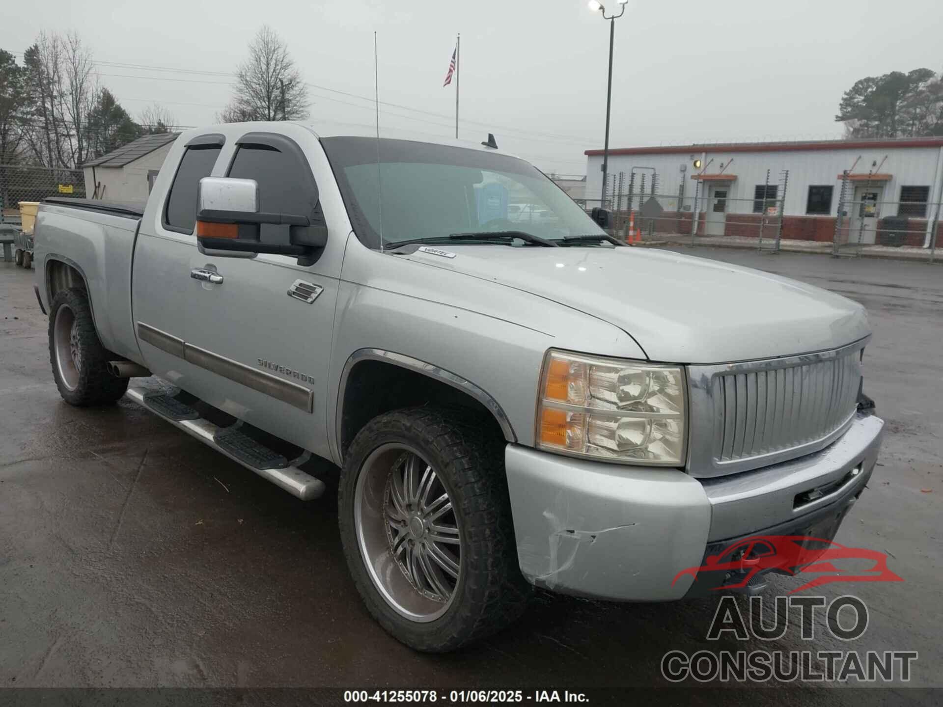 CHEVROLET SILVERADO 1500 2011 - 1GCRCREA3BZ112116