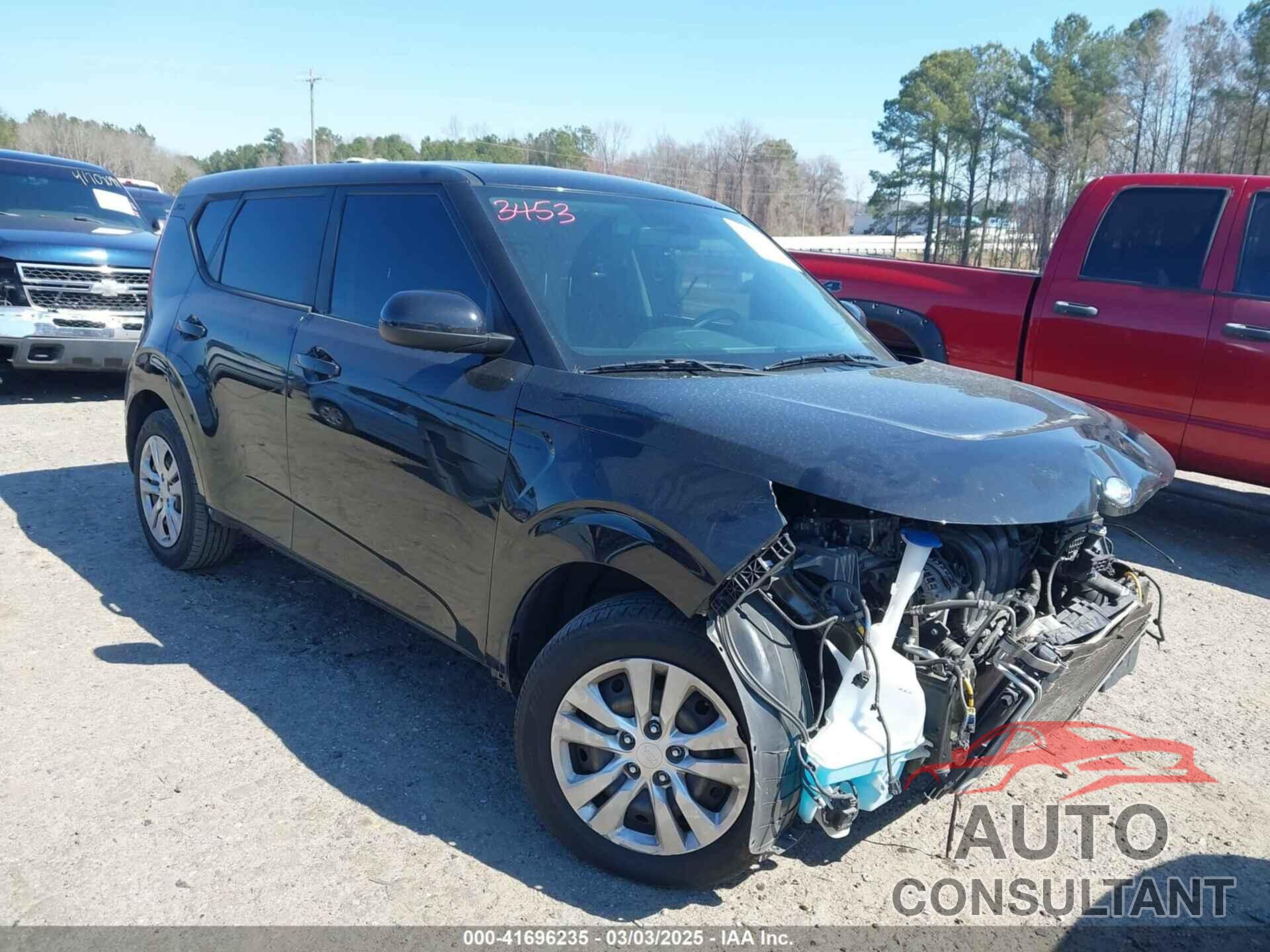 KIA SOUL 2021 - KNDJ23AU5M7147669