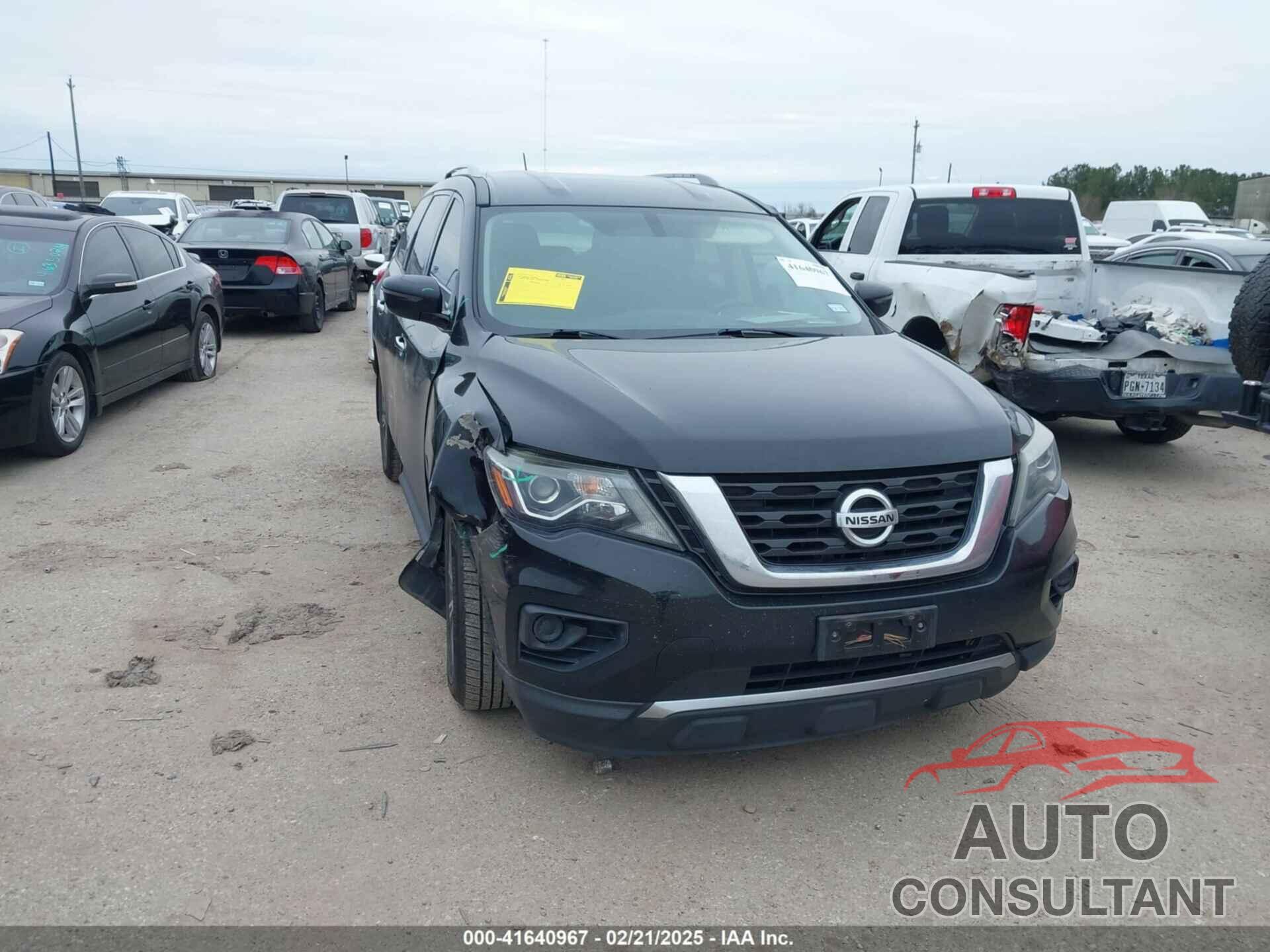 NISSAN PATHFINDER 2018 - 5N1DR2MN2JC625620