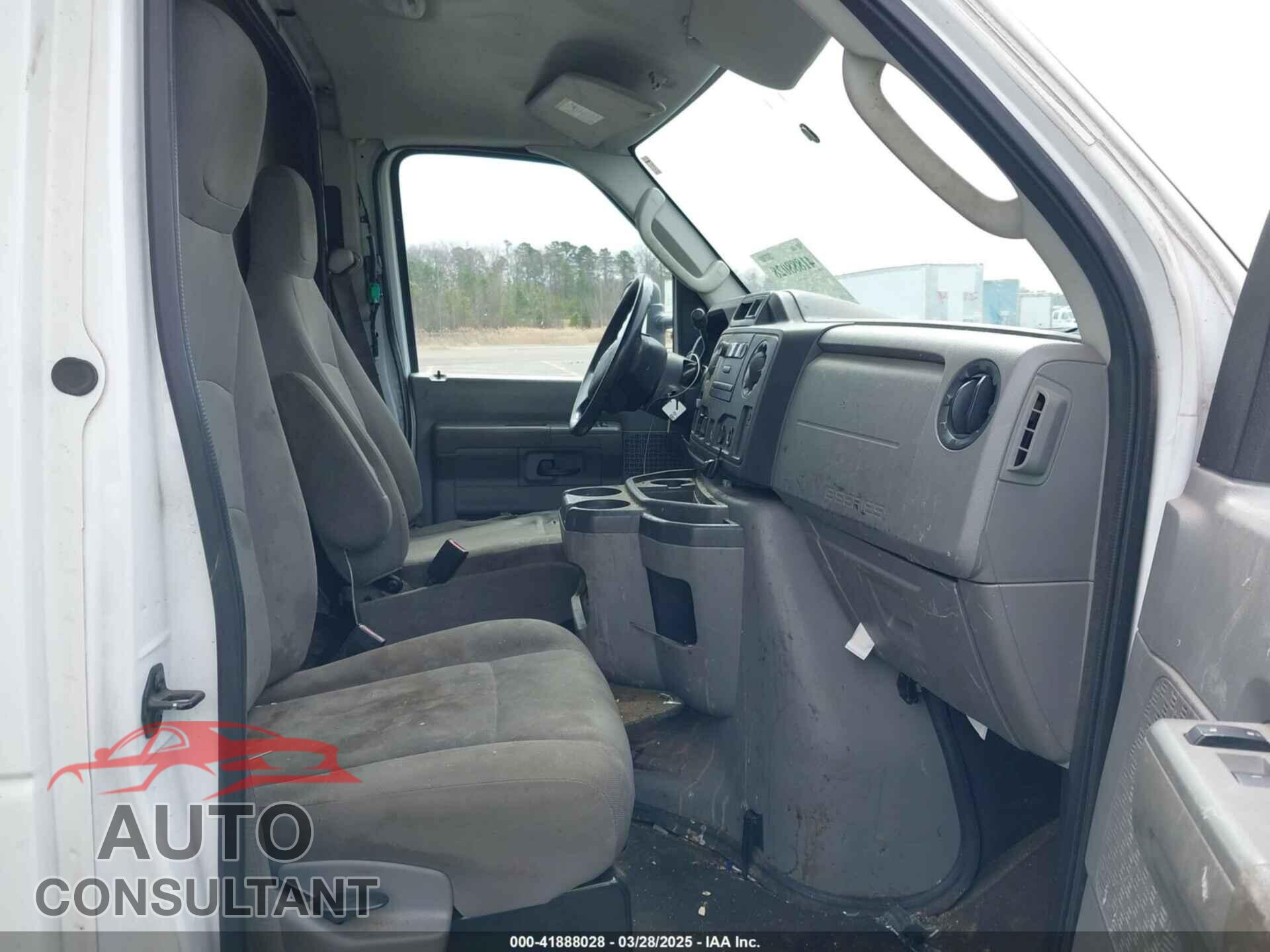 FORD E-350 CUTAWAY 2011 - 1FDWE3FL3BDB12104