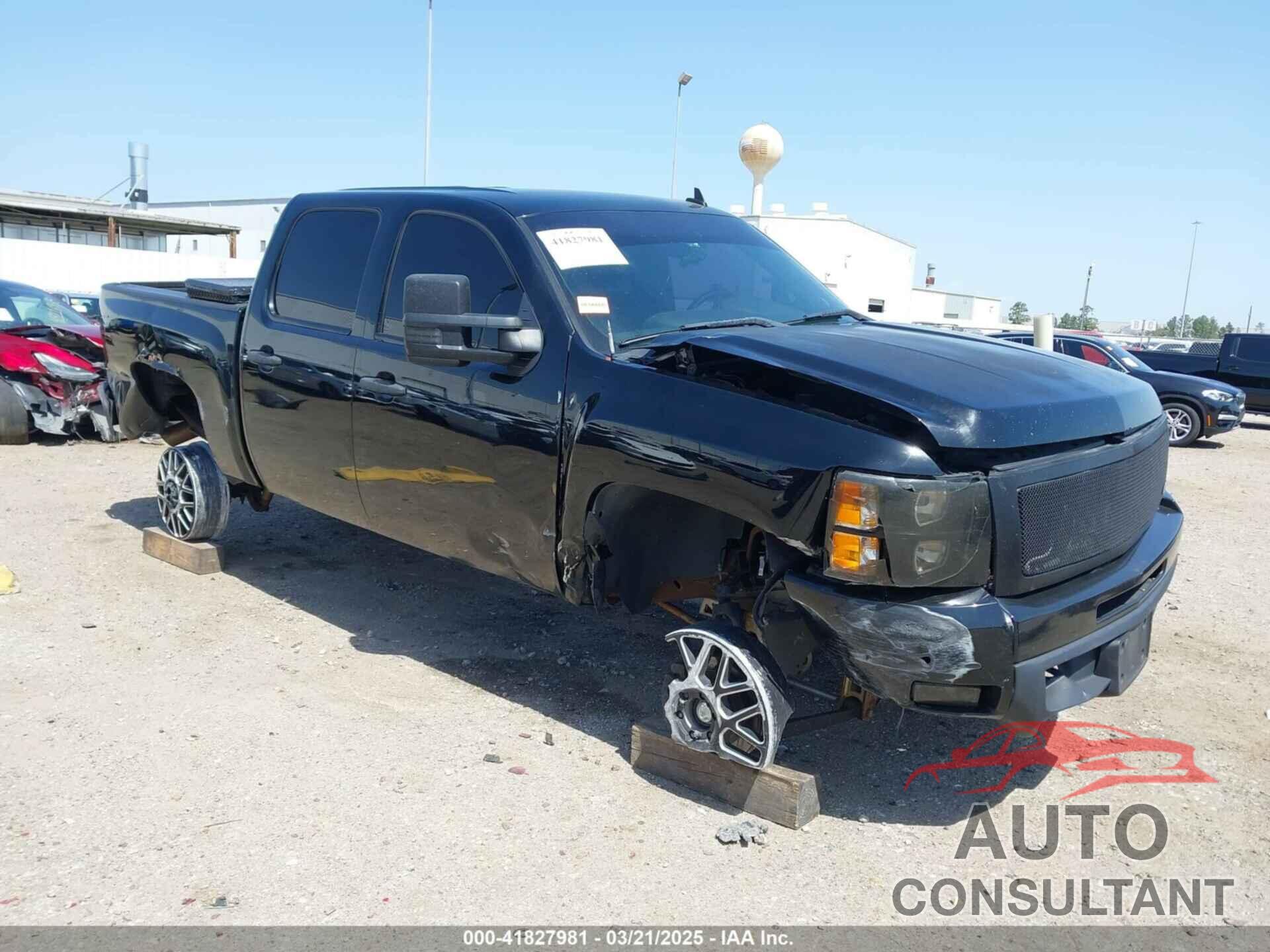CHEVROLET SILVERADO 1500 2011 - 3GCPKSE37BG235632