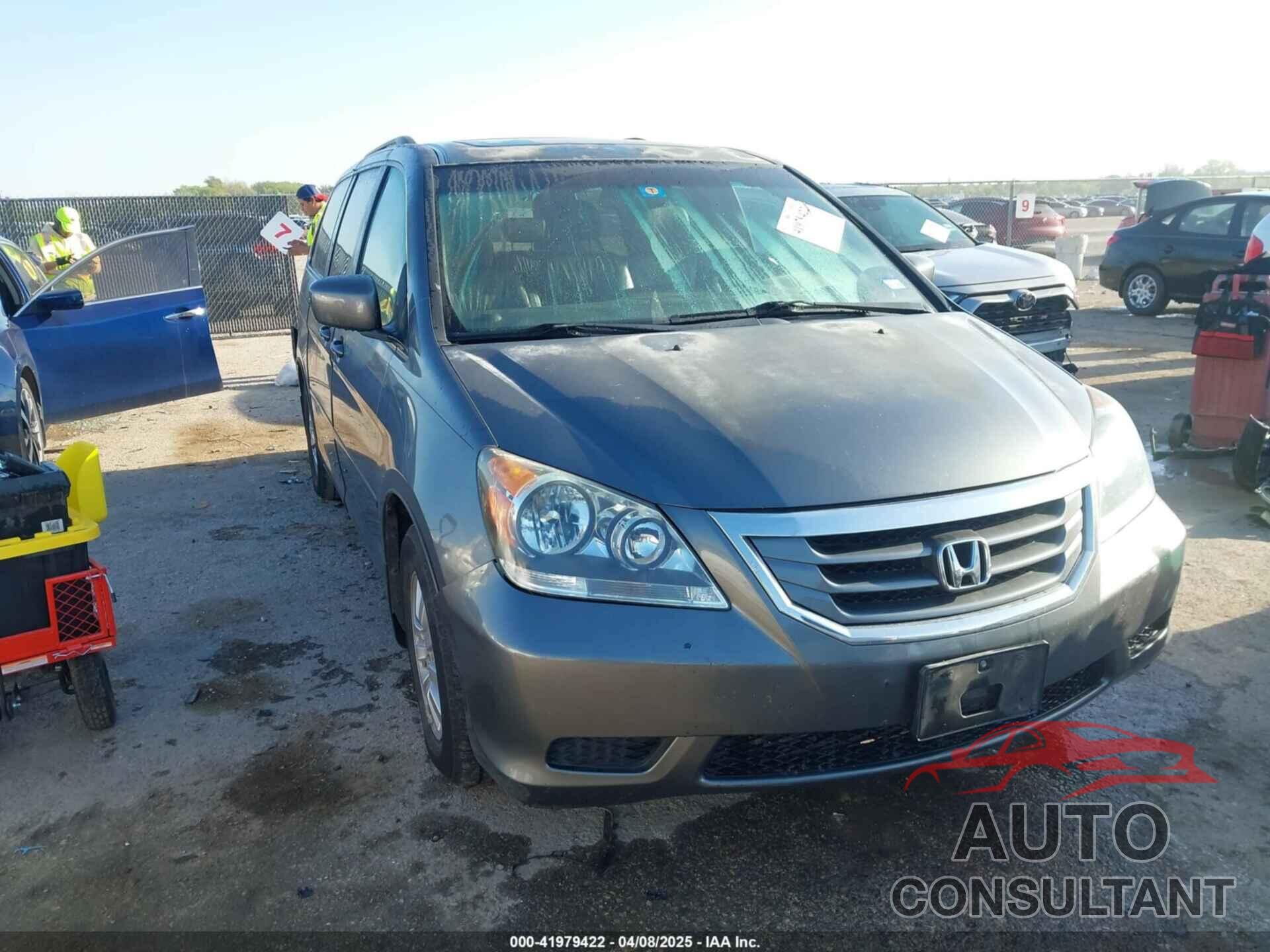 HONDA ODYSSEY 2010 - 5FNRL3H70AB012525