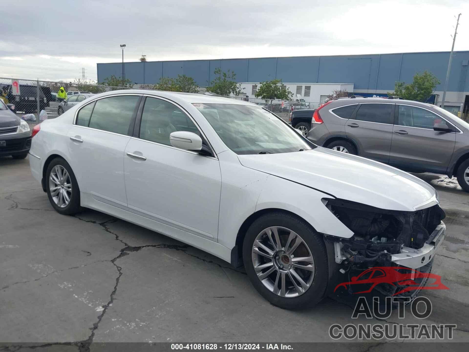 HYUNDAI GENESIS 2013 - KMHGC4DD9DU237154