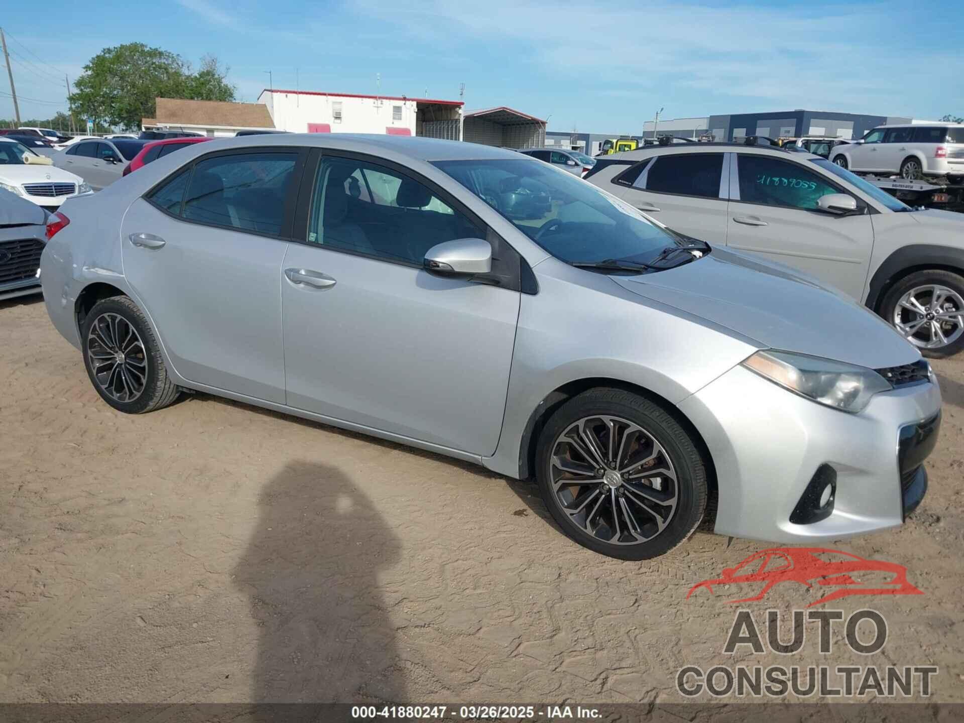 TOYOTA COROLLA 2015 - 2T1BURHE0FC453020