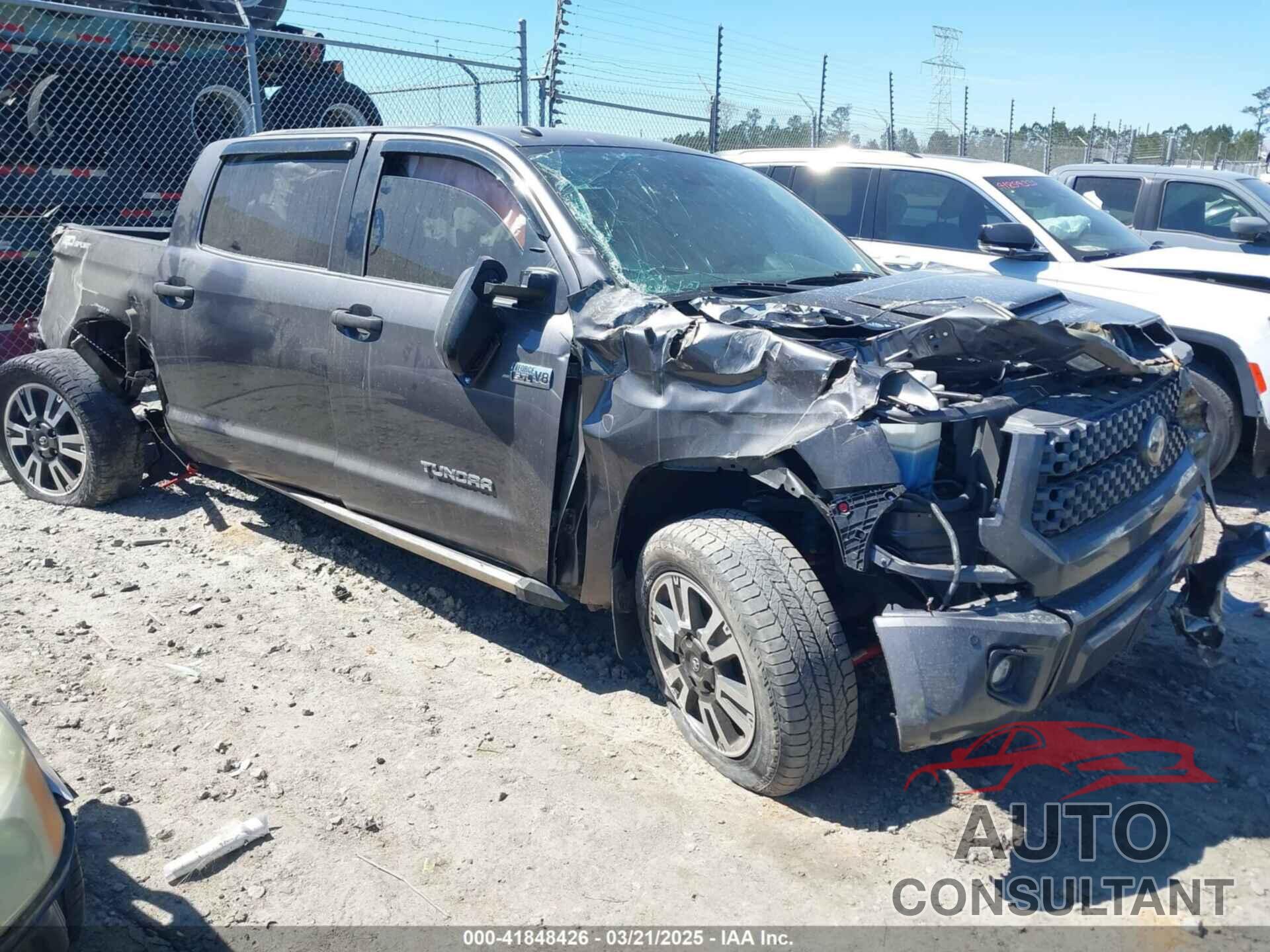 TOYOTA TUNDRA 2019 - 5TFEY5F12KX244156