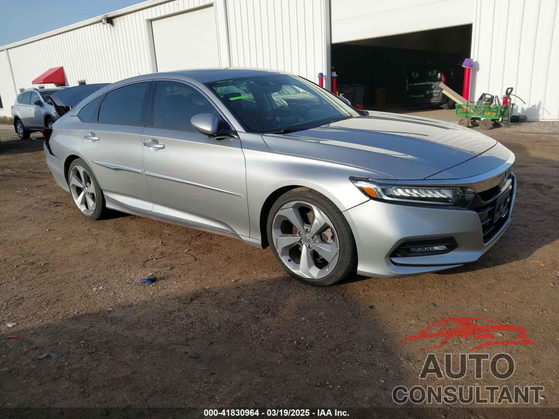 HONDA ACCORD 2018 - 1HGCV1F96JA057150