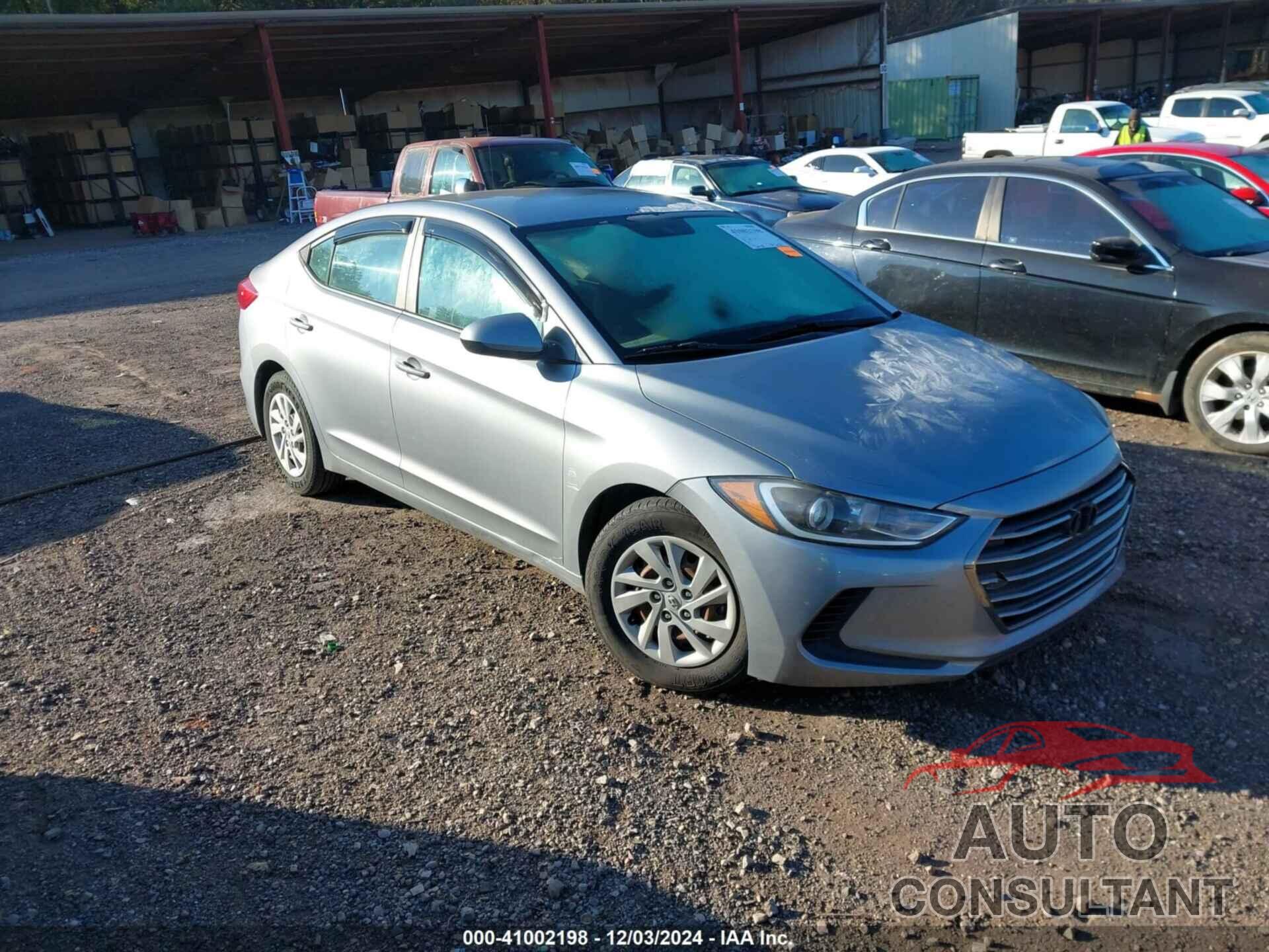 HYUNDAI ELANTRA 2017 - 5NPD74LF2HH197160