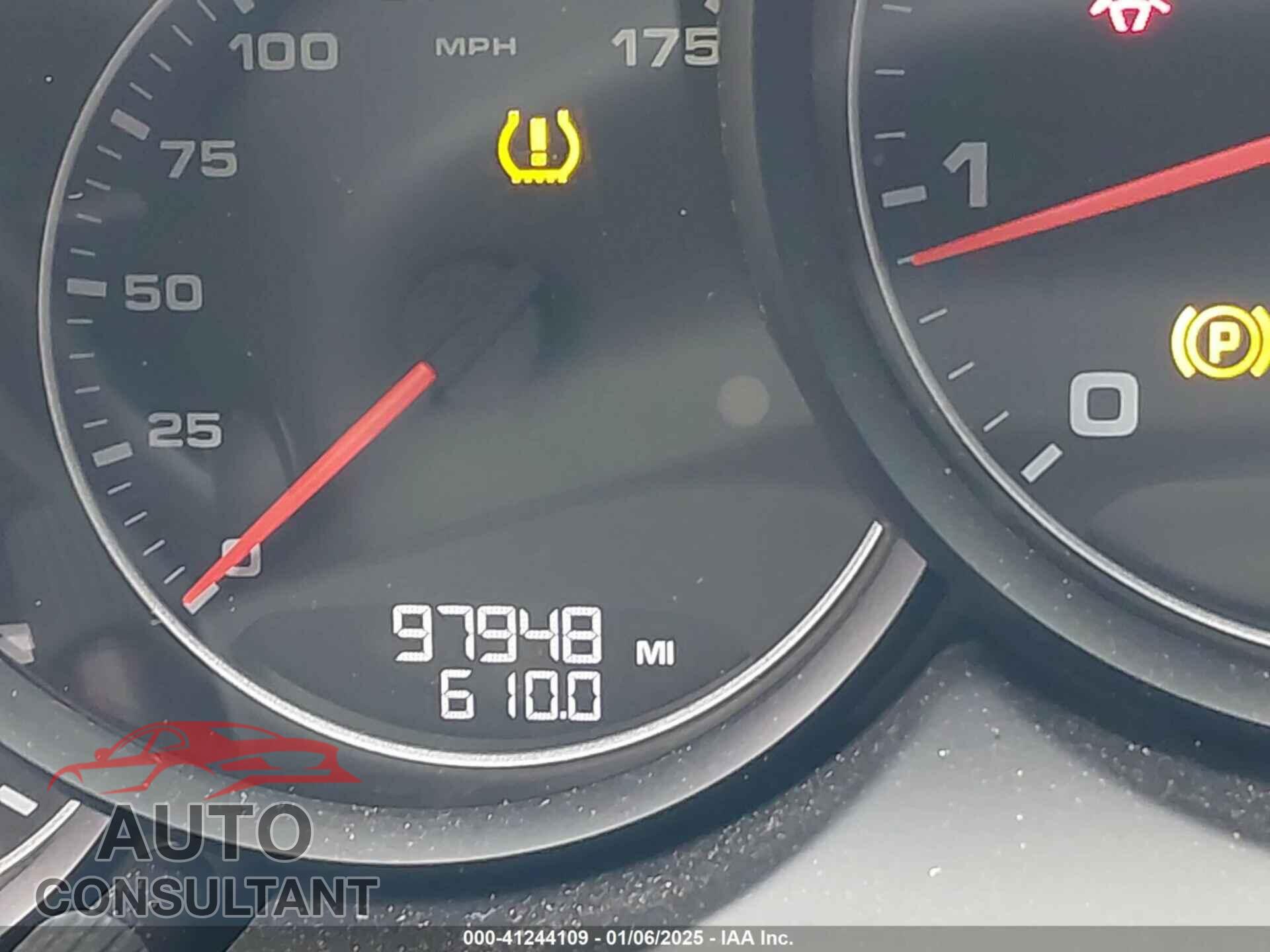 PORSCHE CAYENNE 2012 - WP1AA2A26CLA02401