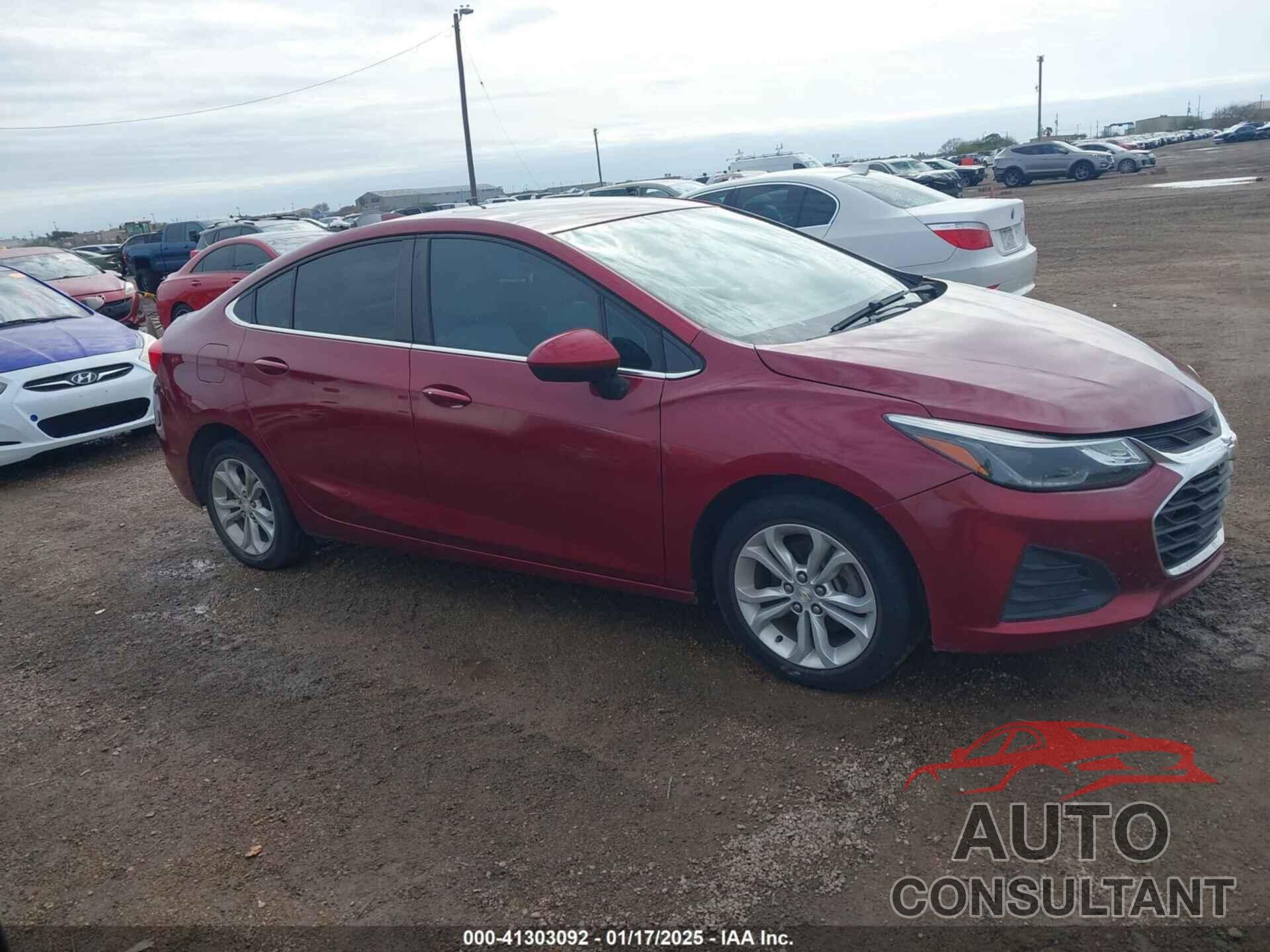 CHEVROLET CRUZE 2019 - 1G1BE5SM8K7121191