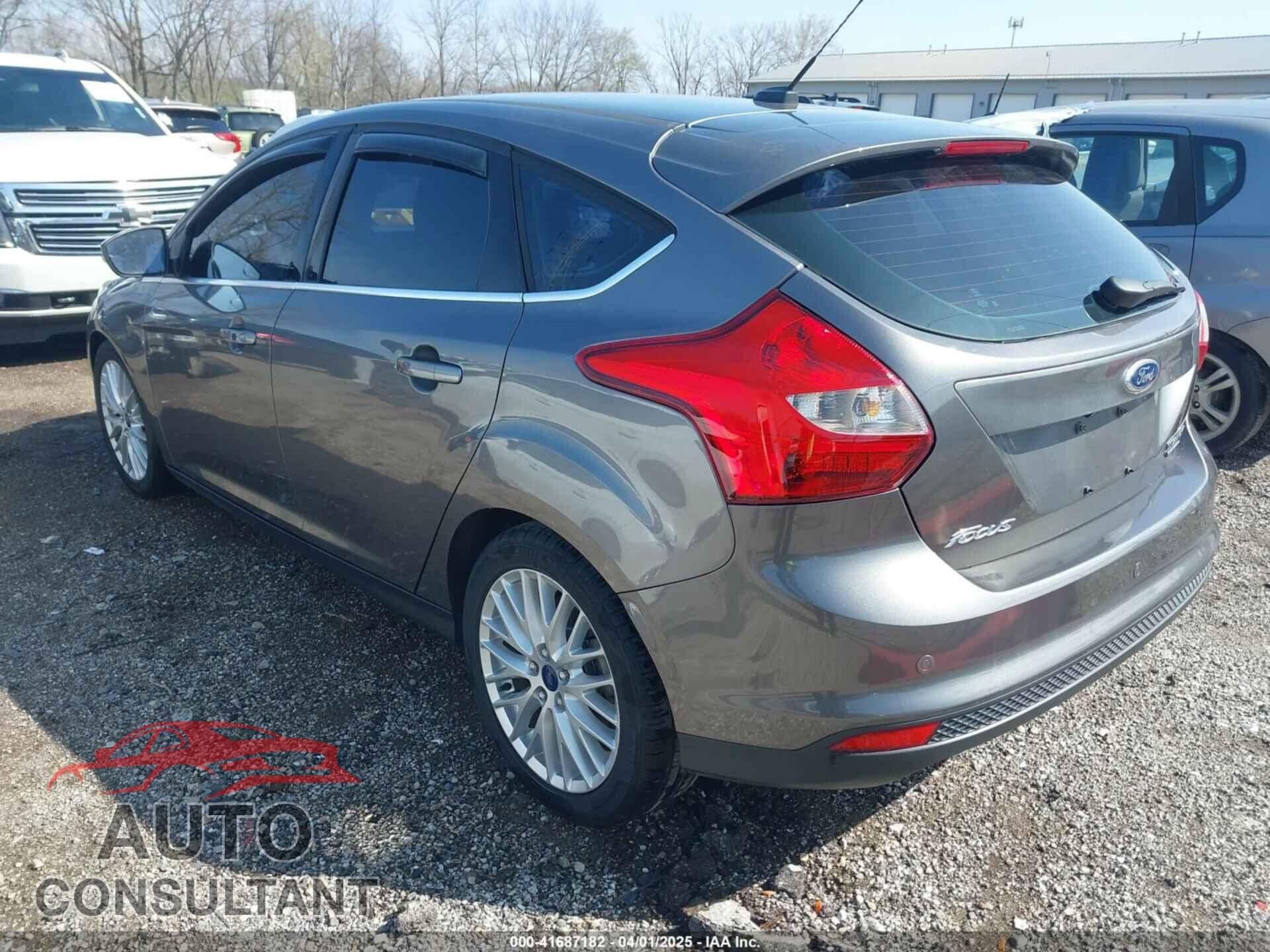 FORD FOCUS 2014 - 1FADP3N26EL206590