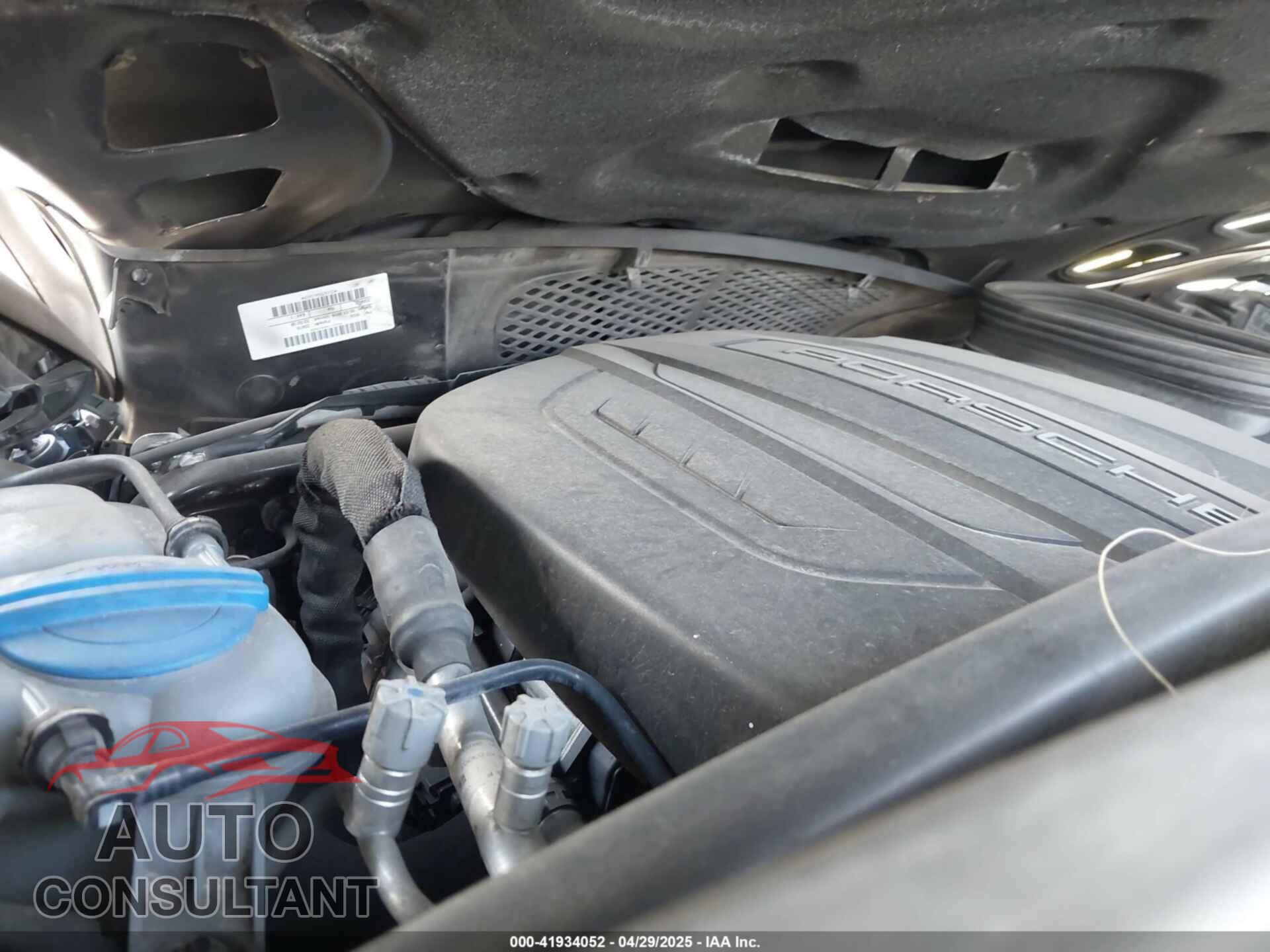 PORSCHE MACAN 2018 - WP1AA2A51JLB09928
