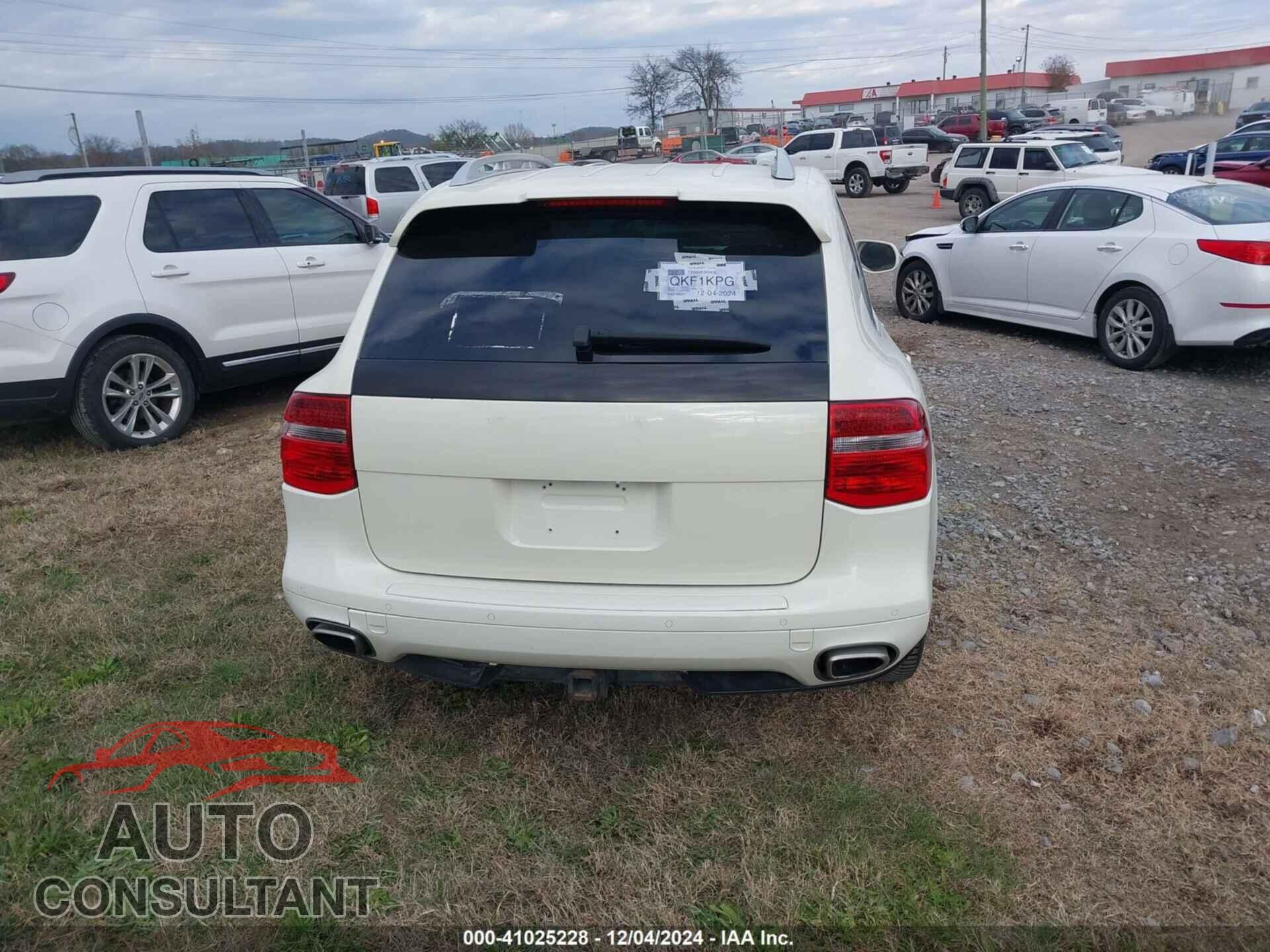 PORSCHE CAYENNE 2010 - WP1AA2AP6ALA07767
