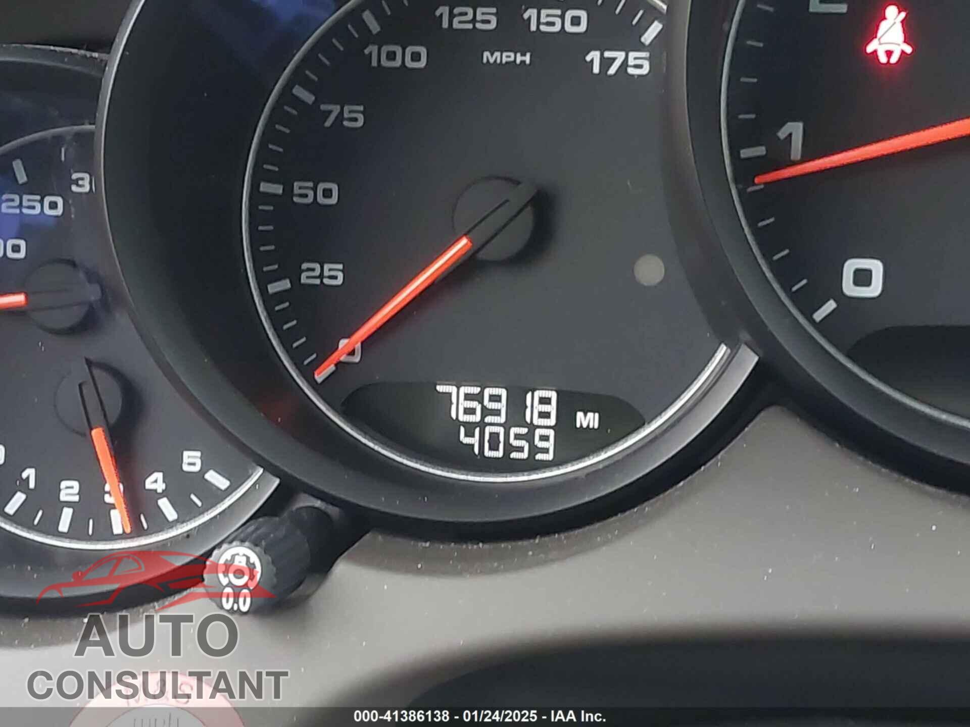 PORSCHE CAYENNE 2016 - WP1AA2A22GKA09650