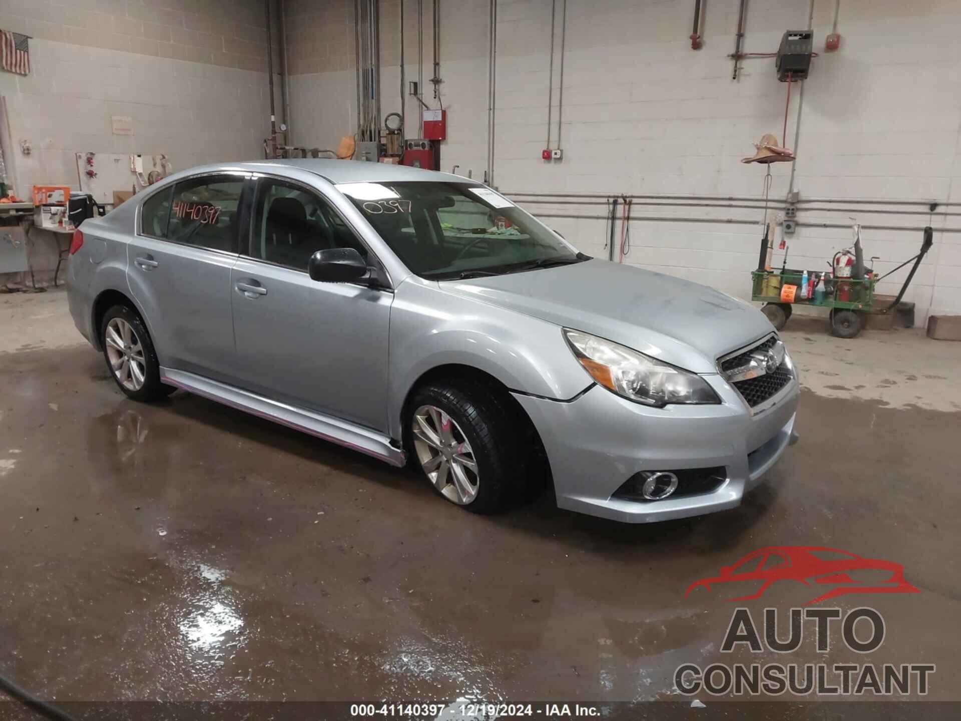 SUBARU LEGACY 2014 - 4S3BMBA68E3015704