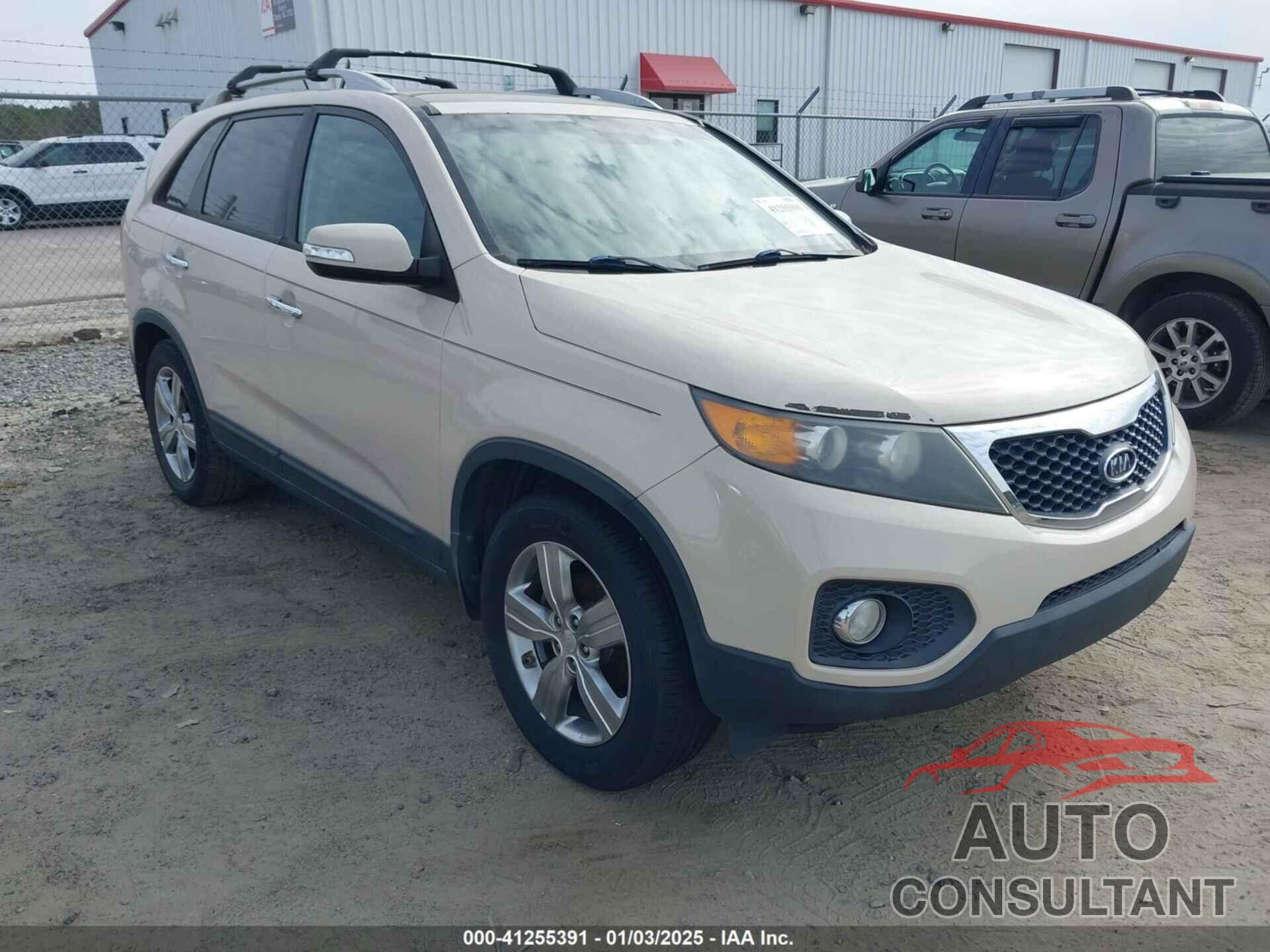 KIA SORENTO 2012 - 5XYKU4A25CG198898