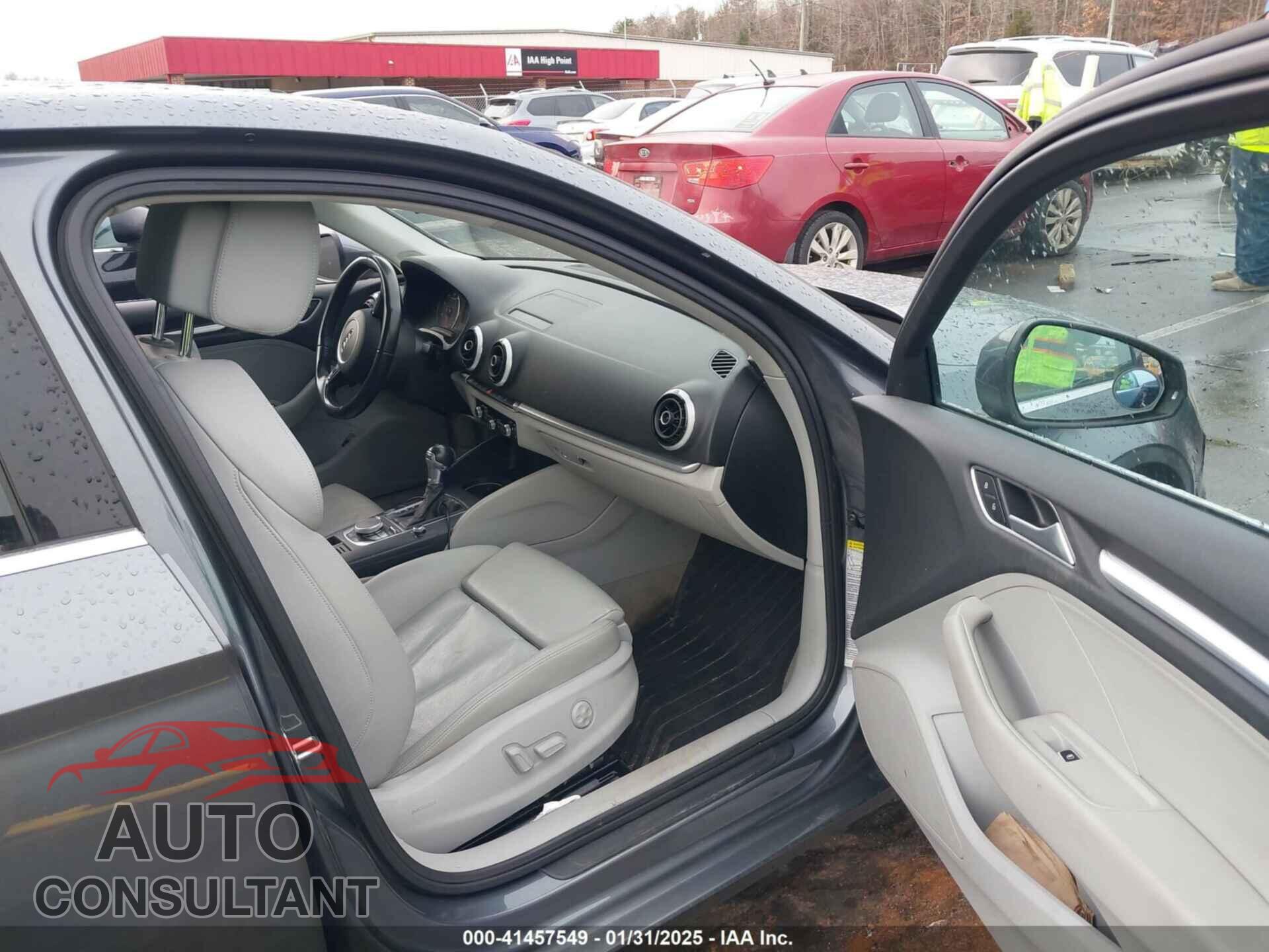 AUDI A3 2015 - WAUCCGFF9F1069875