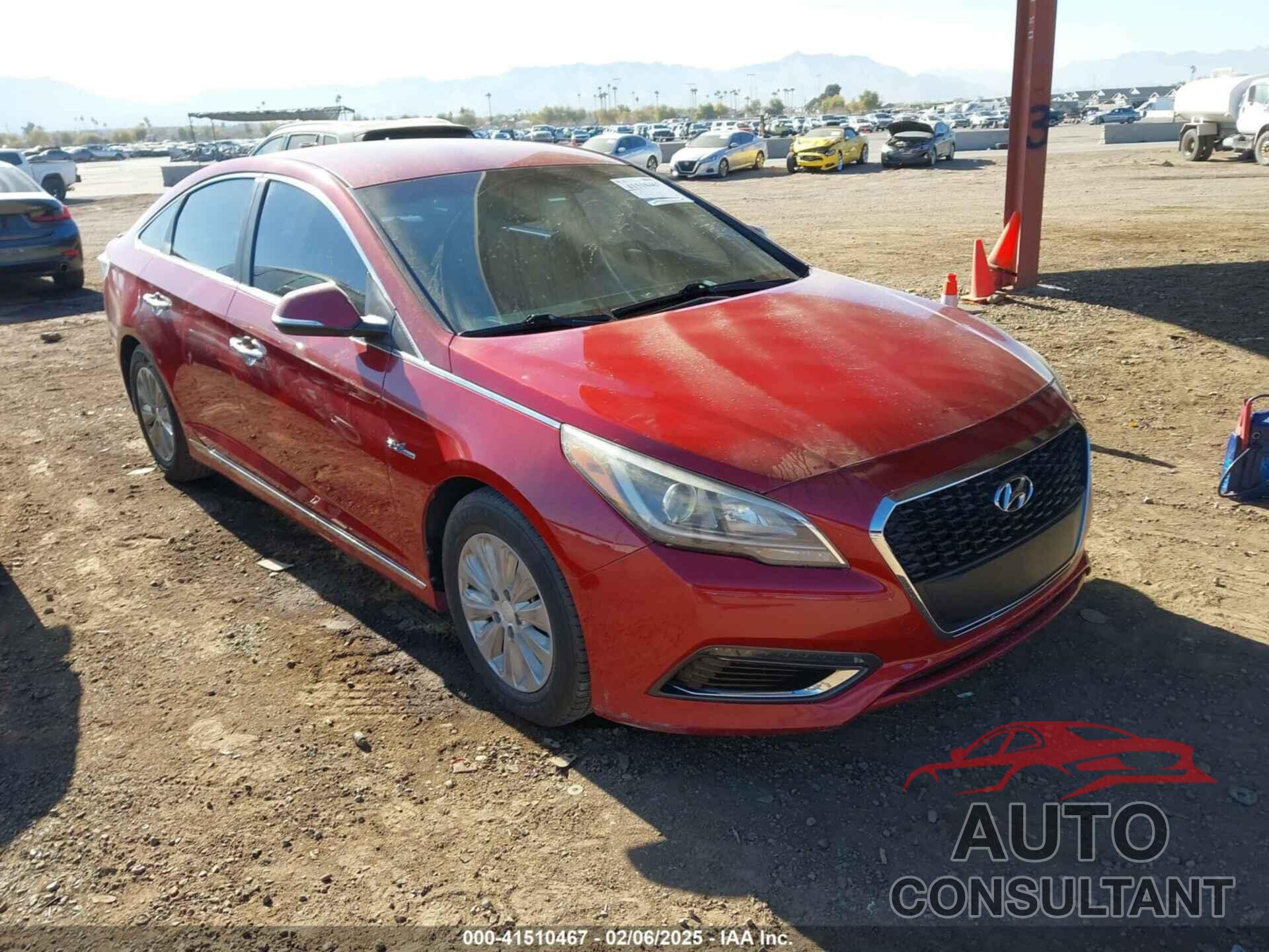 HYUNDAI SONATA HYBRID 2016 - KMHE24L15GA010728