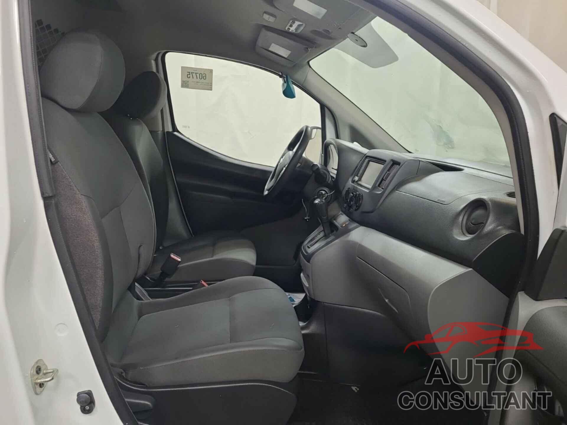 NISSAN NV200 2021 - 3N6CM0KN3MK702920