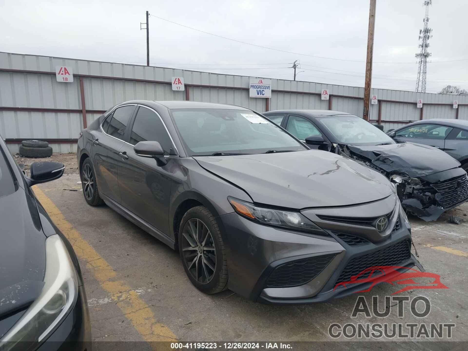 TOYOTA CAMRY 2022 - 4T1G11AK6NU653090