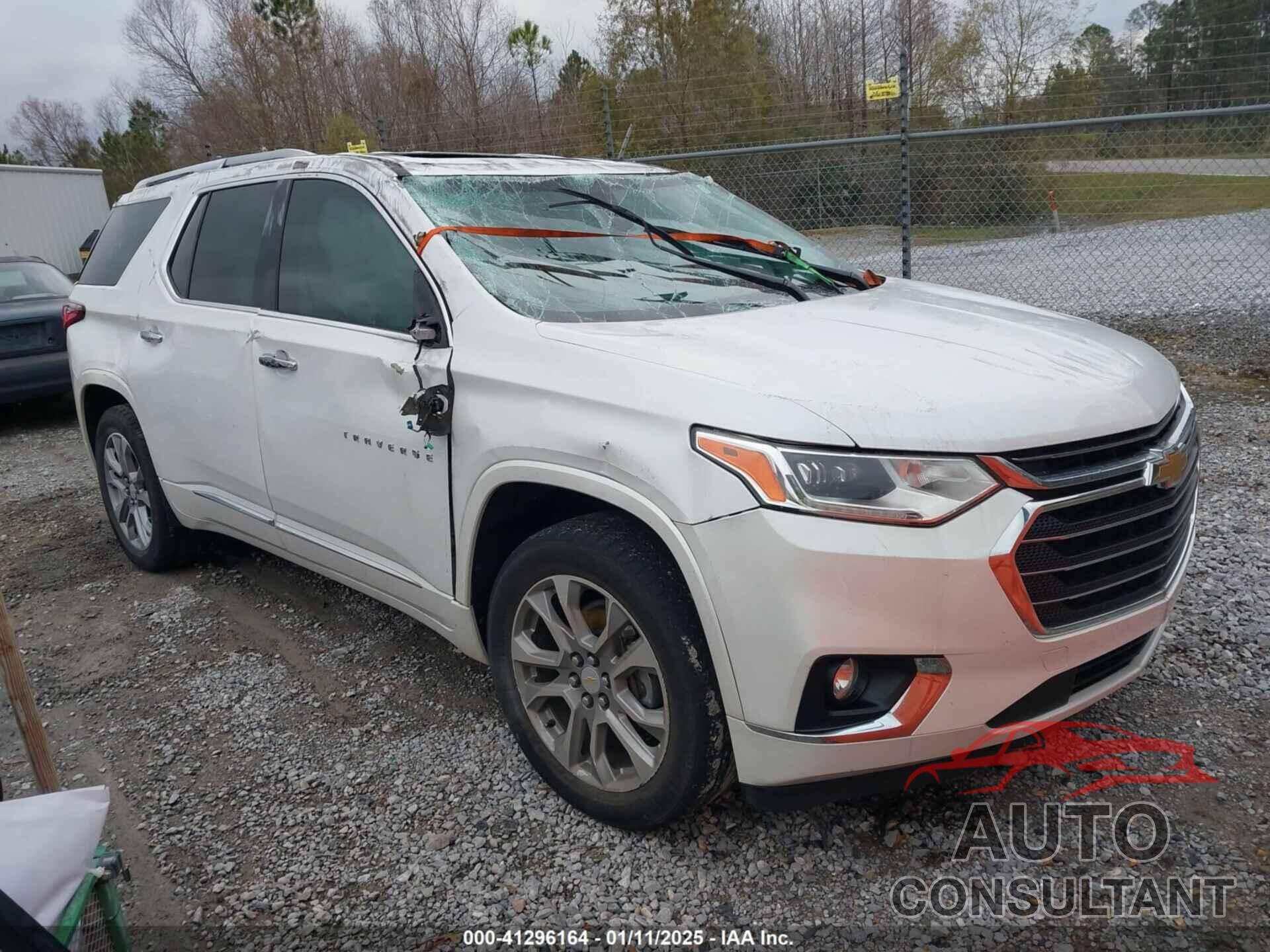 CHEVROLET TRAVERSE 2019 - 1GNERKKW2KJ112134