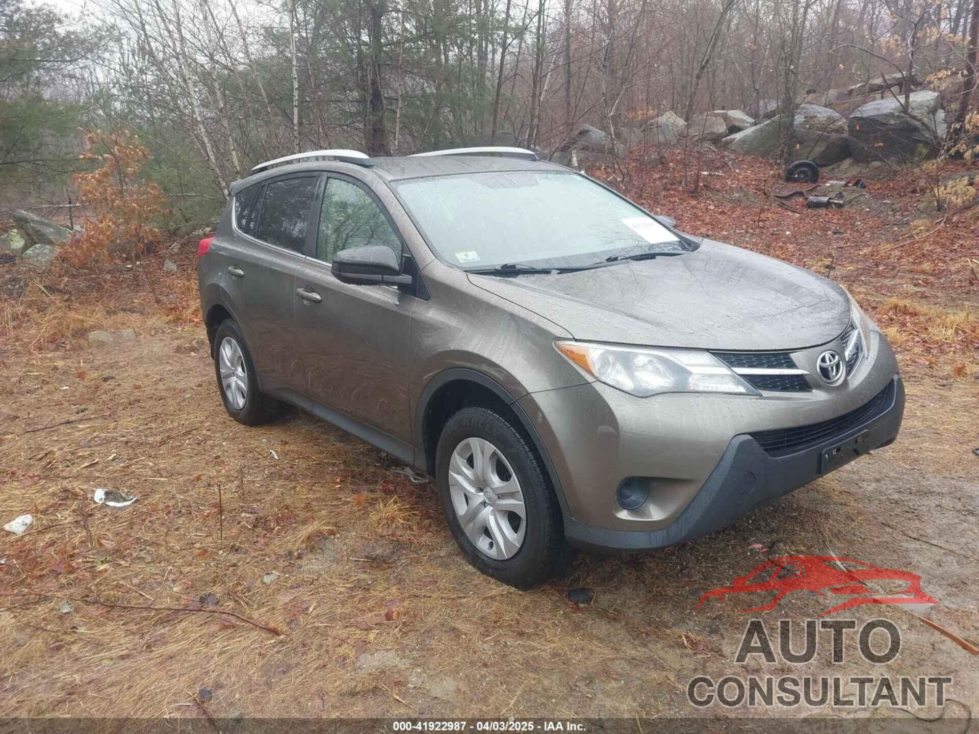 TOYOTA RAV4 2015 - JTMBFREV2FD139886