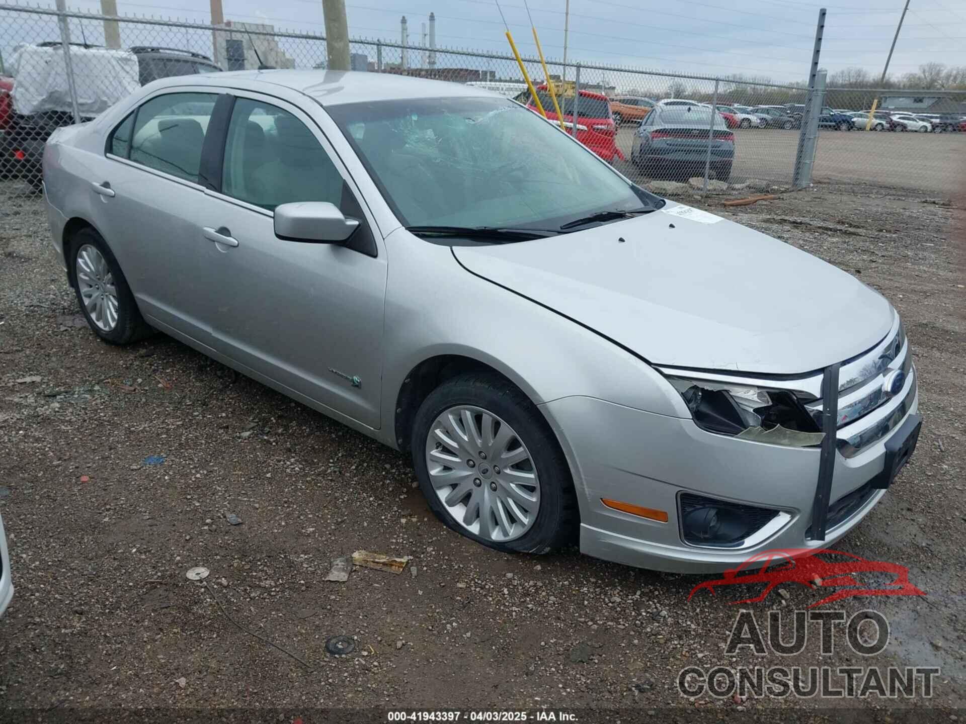 FORD FUSION HYBRID 2010 - 3FADP0L30AR121282