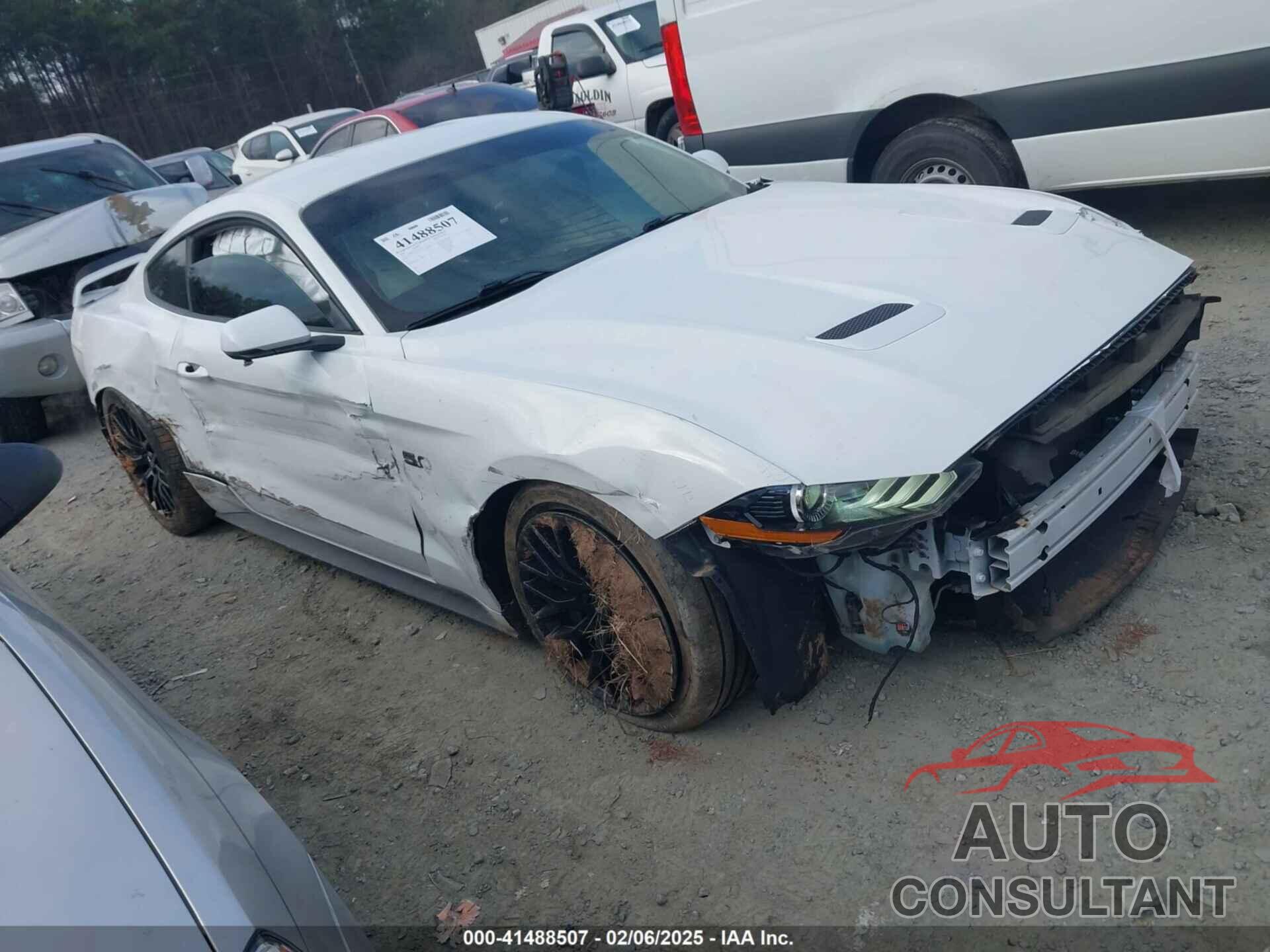 FORD MUSTANG 2018 - 1FA6P8CF2J5142140