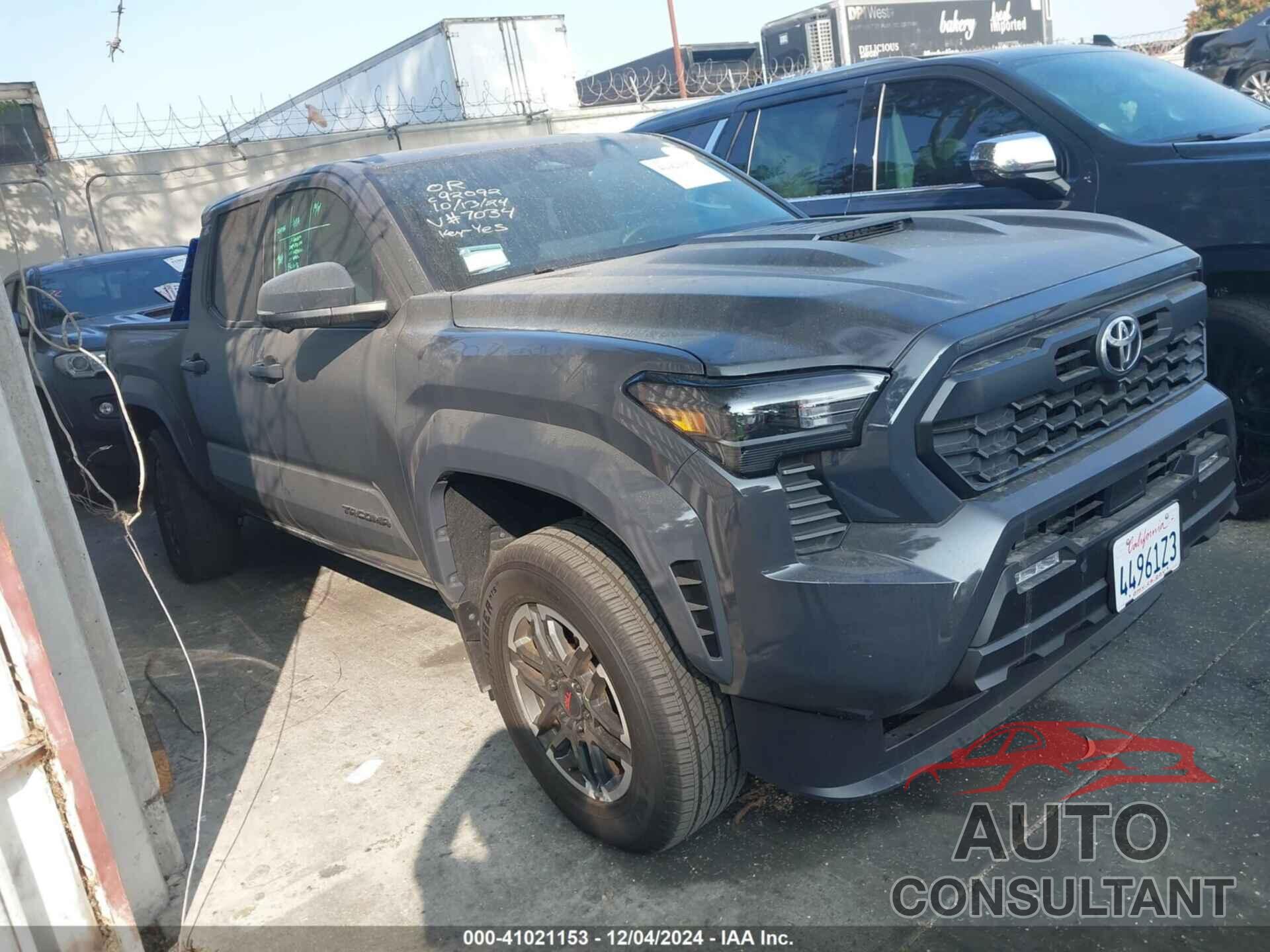 TOYOTA TACOMA 2024 - 3TMLB5JN0RM017034