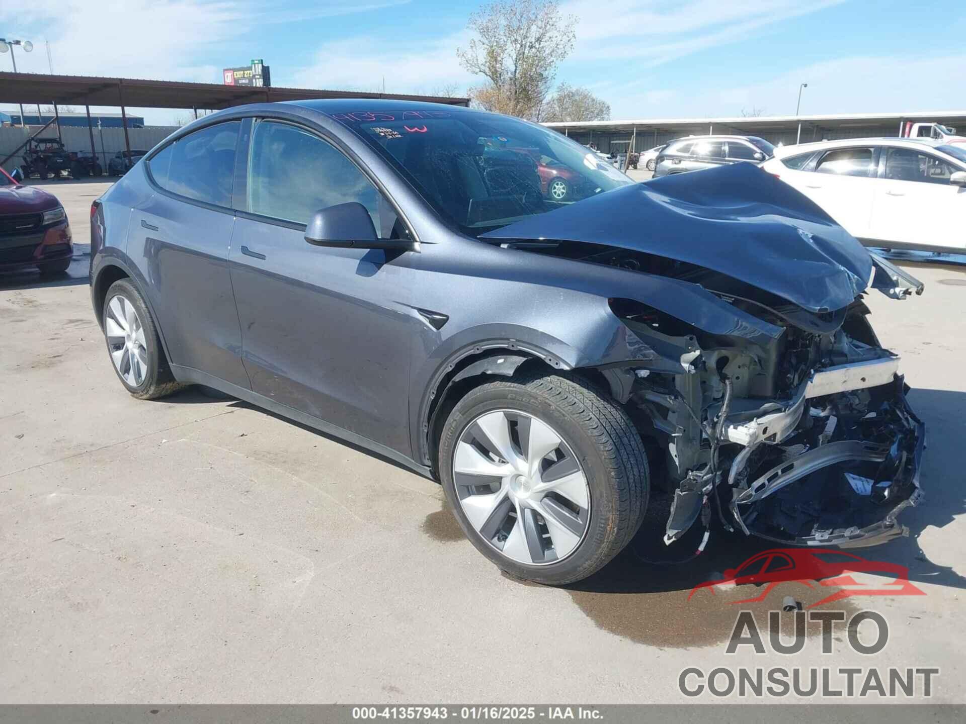 TESLA MODEL Y 2023 - 7SAYGDEE1PA060410