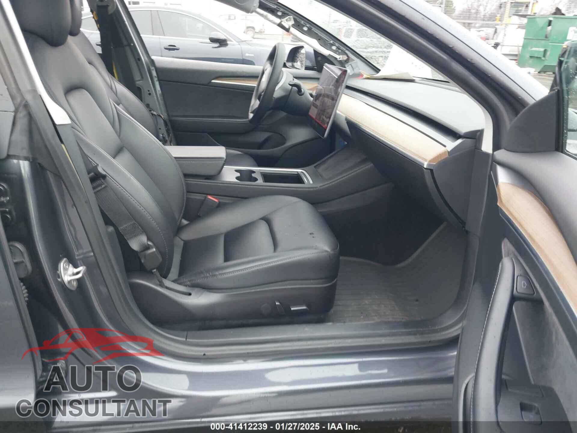 TESLA MODEL 3 2021 - 5YJ3E1EA0MF016938