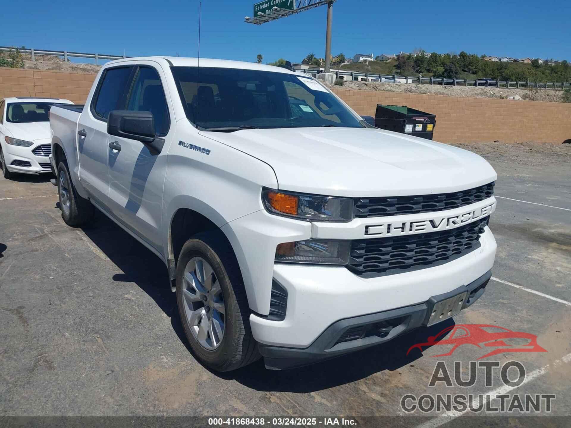 CHEVROLET SILVERADO 1500 2020 - 1GCPWBEH1LZ296153