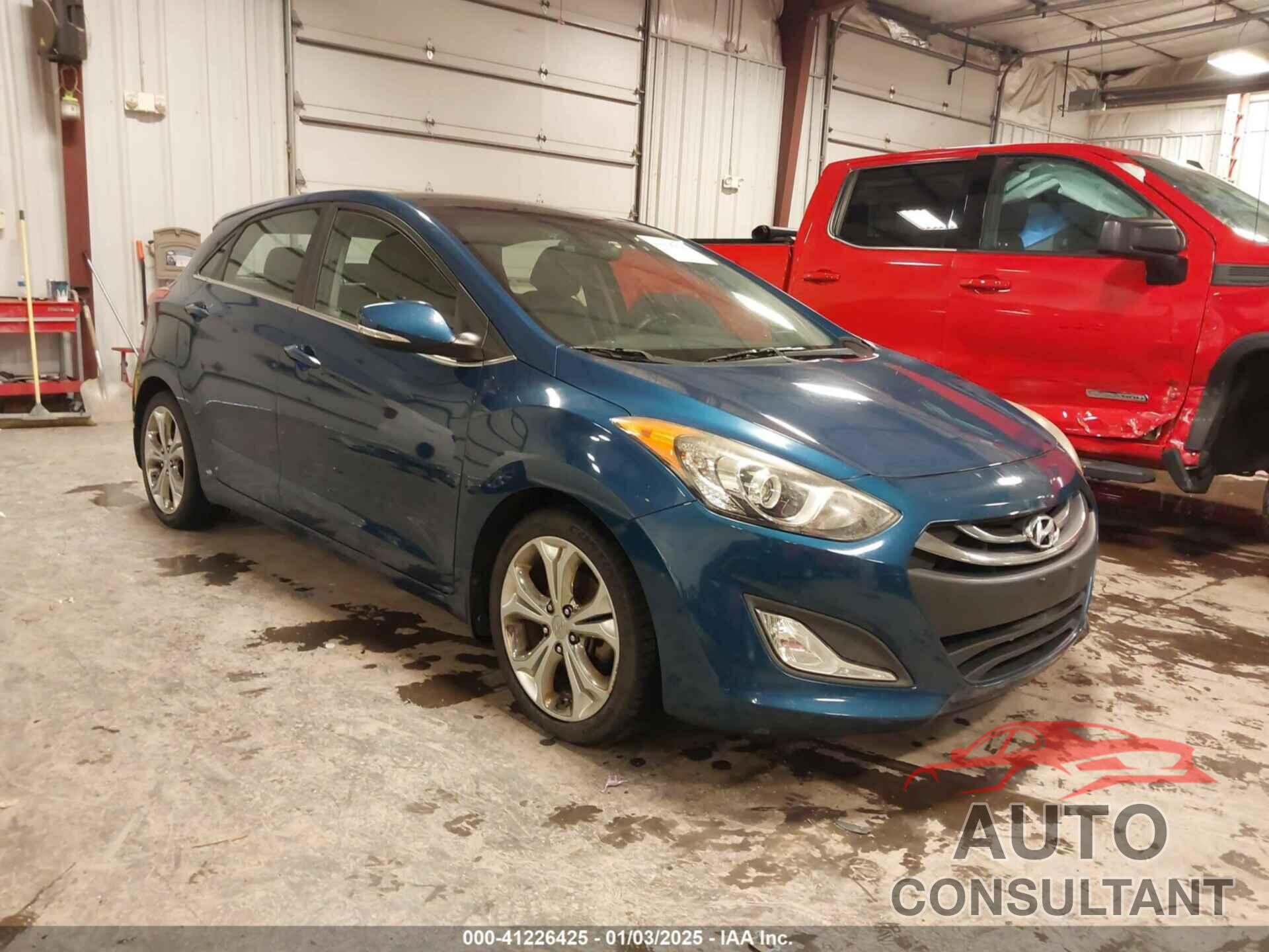 HYUNDAI ELANTRA GT 2013 - KMHD35LE3DU146514