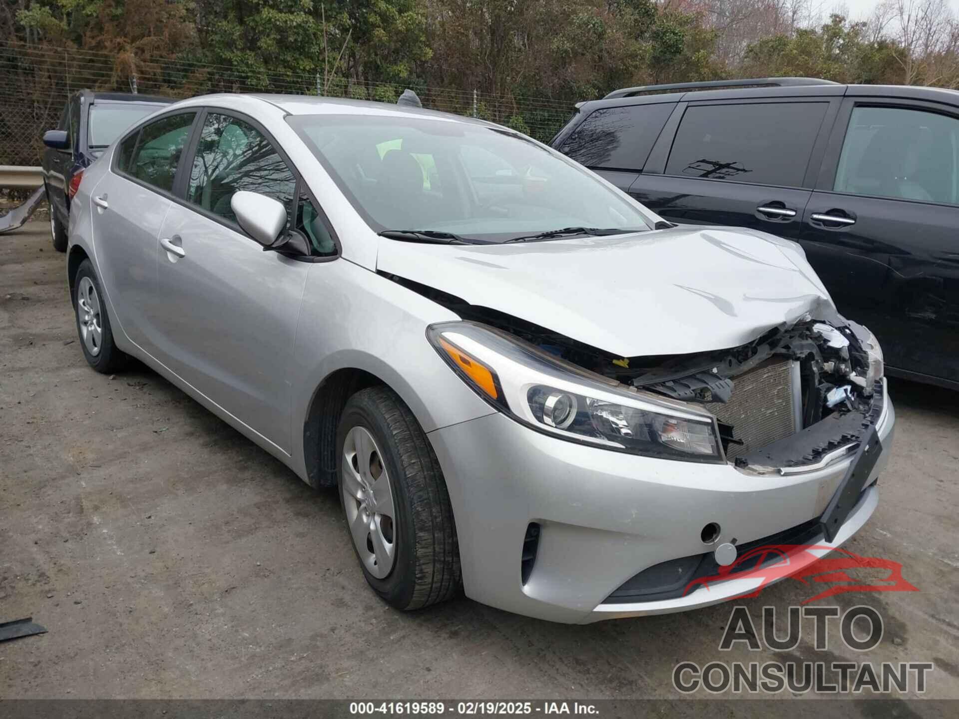 KIA FORTE 2017 - 3KPFK4A76HE123697