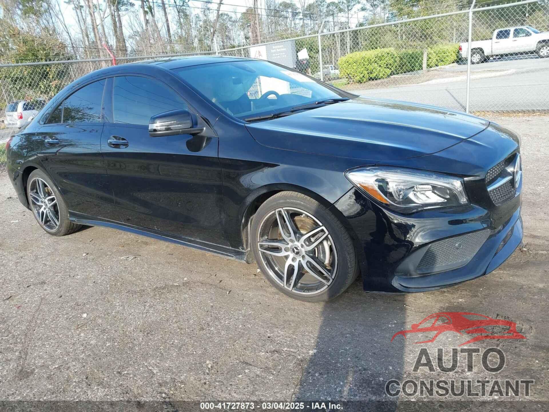 MERCEDES-BENZ CLA 250 2019 - WDDSJ4EB0KN735810