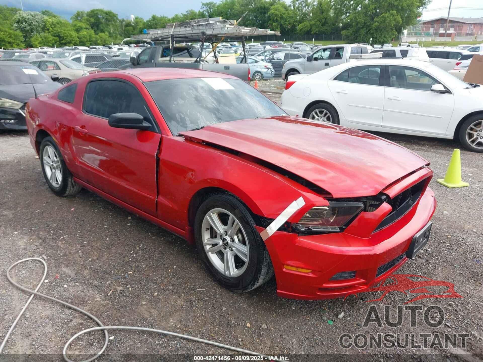 FORD MUSTANG 2013 - 1ZVBP8AM9D5283332