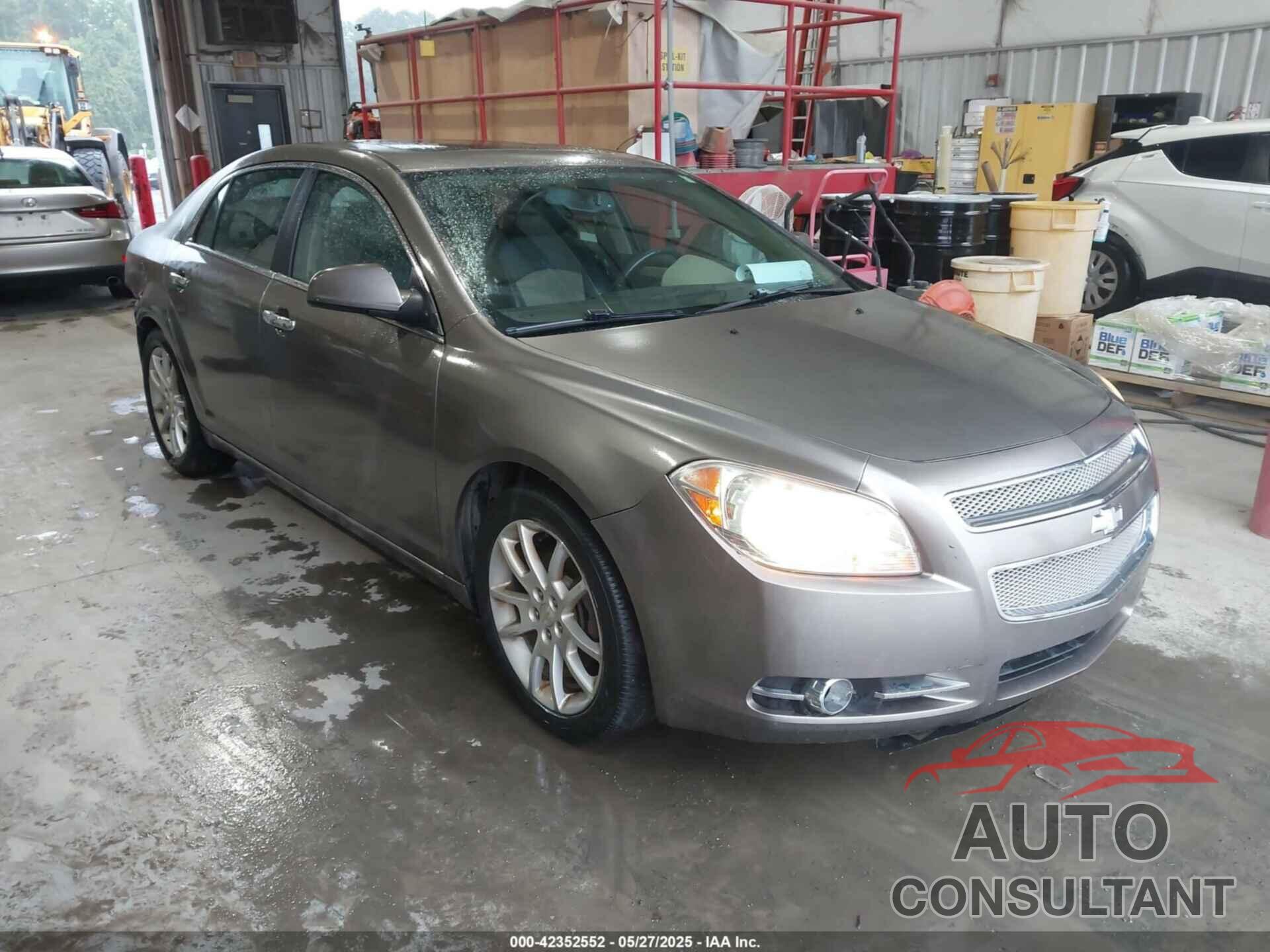 CHEVROLET MALIBU 2011 - 1G1ZE5E13BF260201
