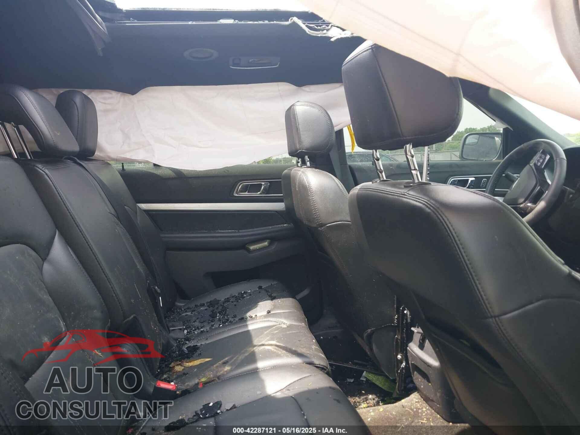 FORD EXPLORER 2017 - 1FM5K8D80HGE08978