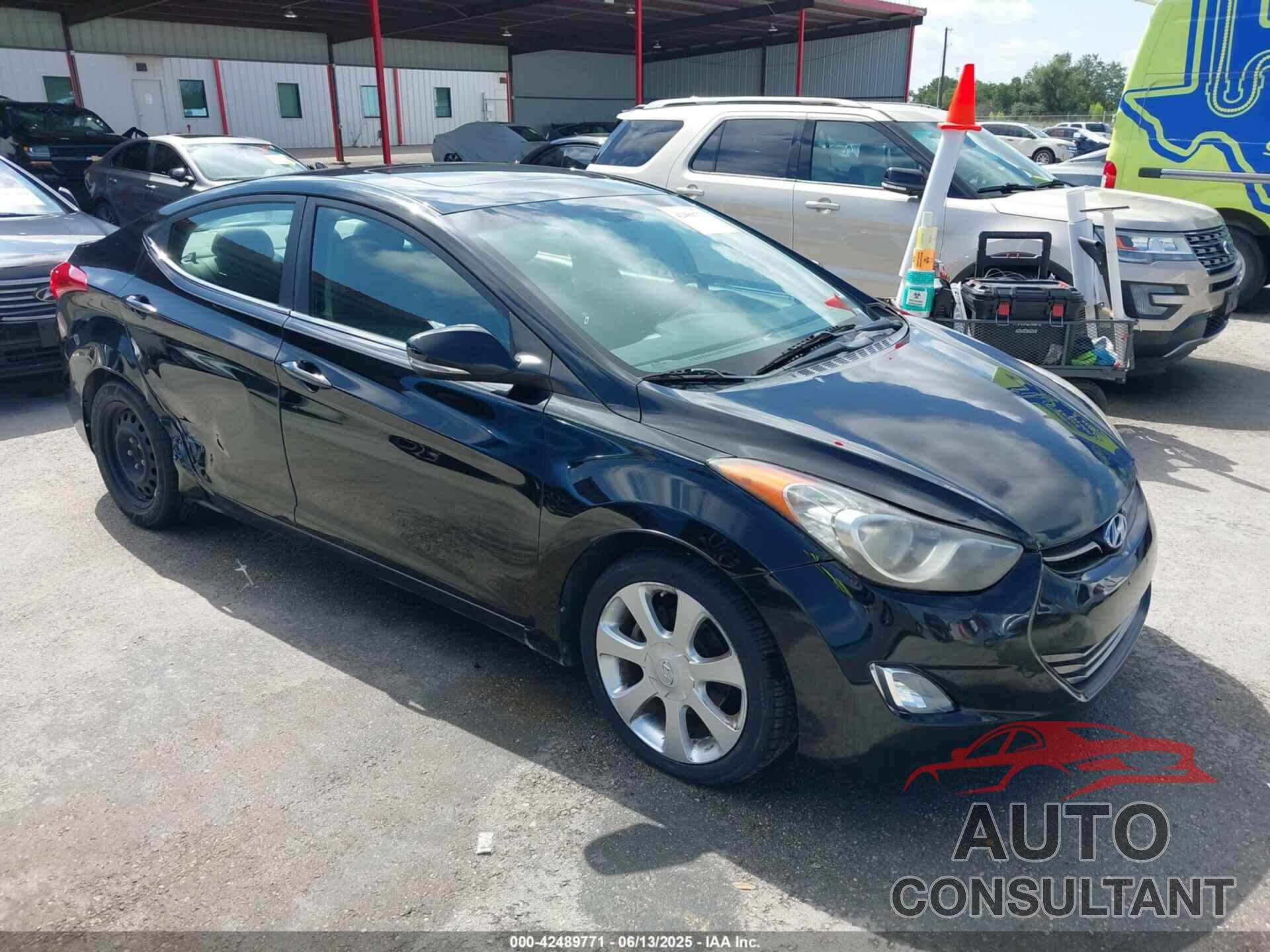 HYUNDAI ELANTRA 2011 - KMHDH4AEXBU103476