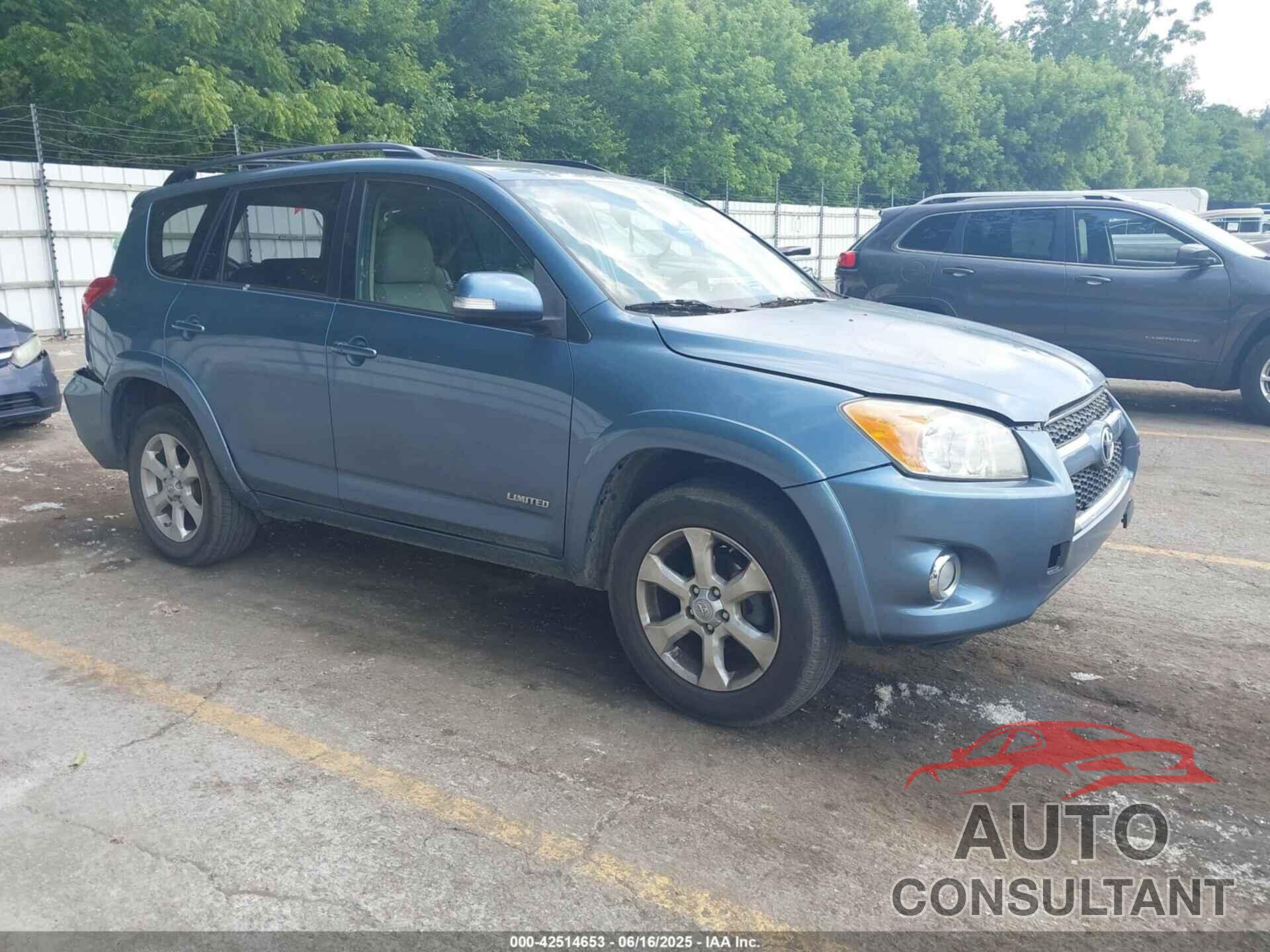 TOYOTA RAV4 2009 - JTMBF31V995015504