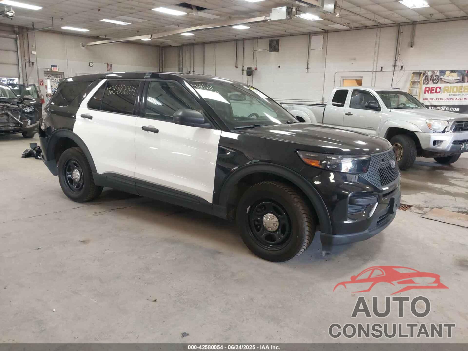 FORD POLICE INTERCEPTOR 2022 - 1FM5K8AW4NNA04575