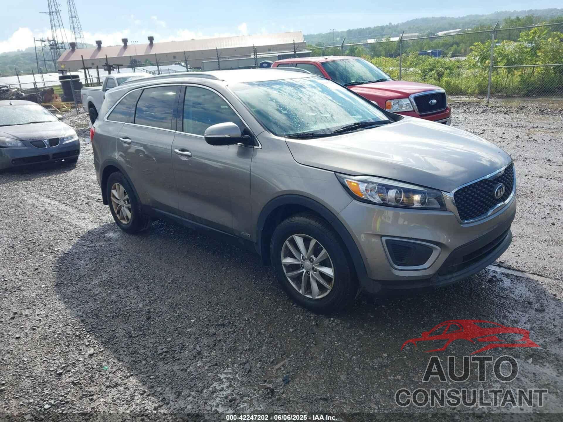 KIA SORENTO 2017 - 5XYPGDA3XHG303917