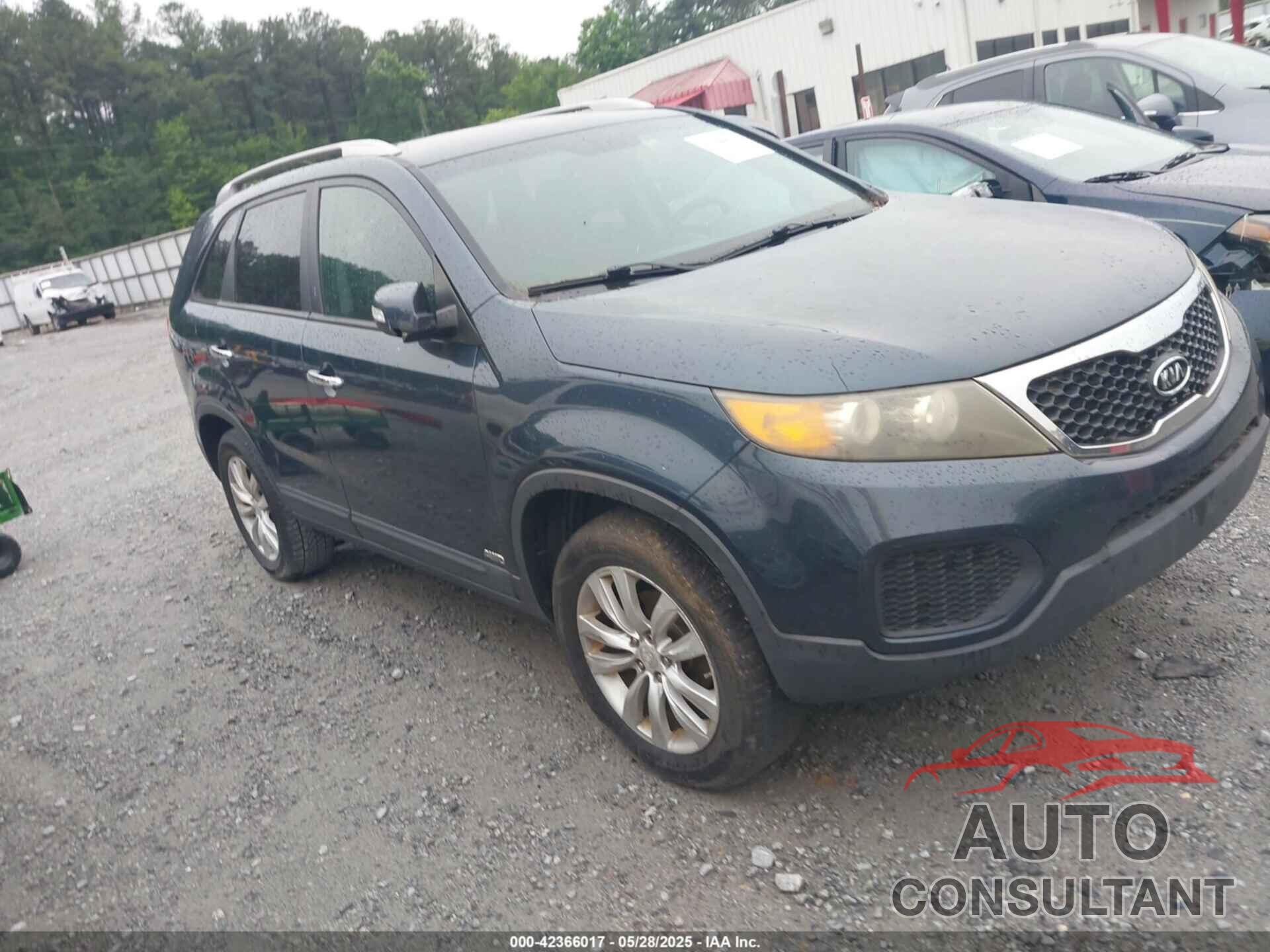 KIA SORENTO 2011 - 5XYKTDA21BG072068