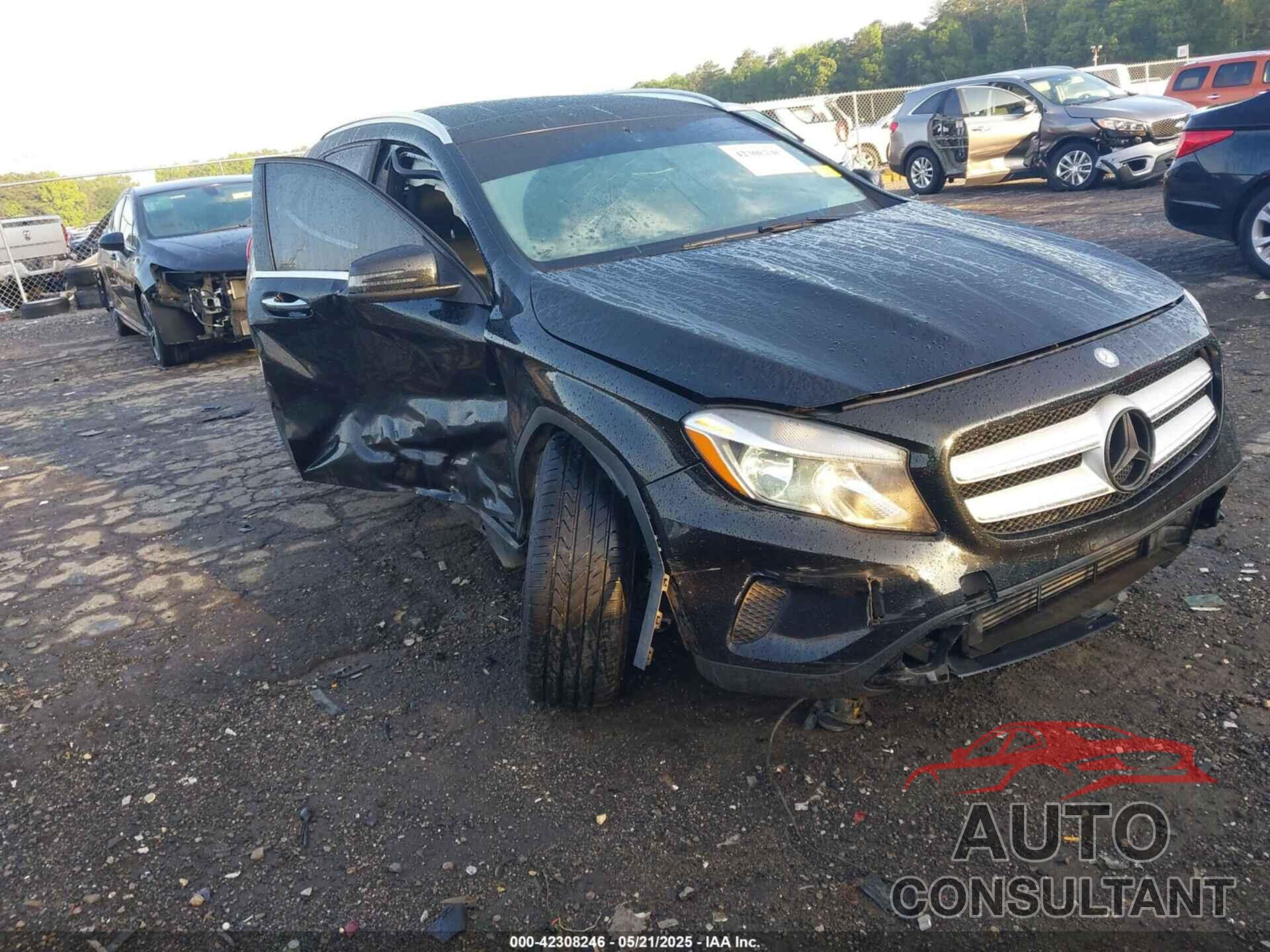 MERCEDES-BENZ GLA 250 2017 - WDCTG4GB1HJ300041