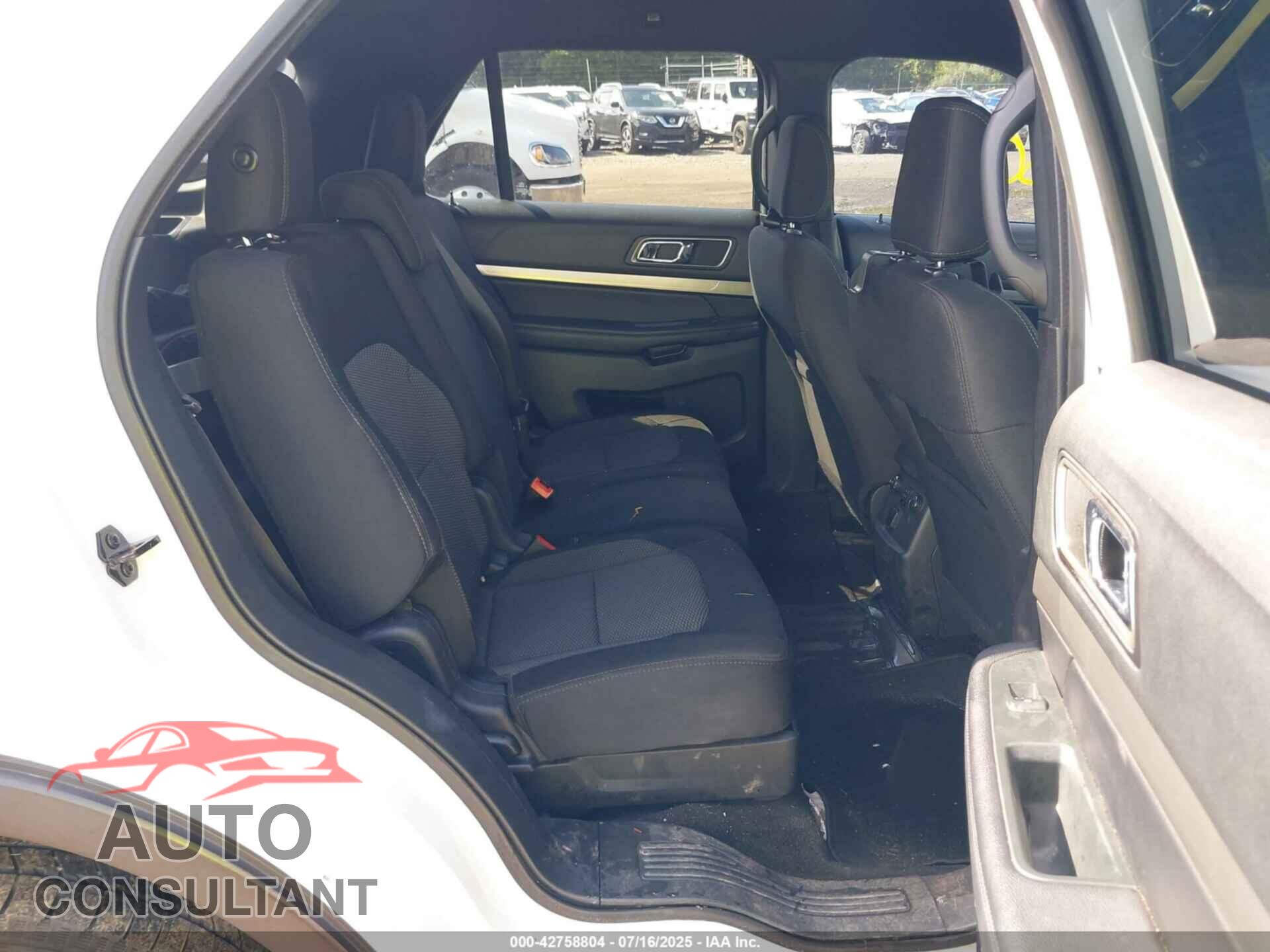FORD EXPLORER 2018 - 1FM5K8D82JGB02757