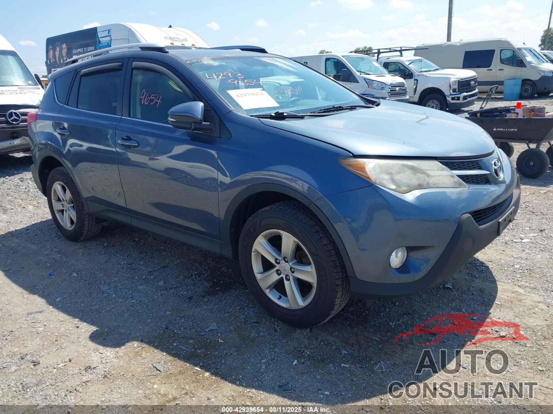 TOYOTA RAV4 2013 - JTMRFREV0DD021847